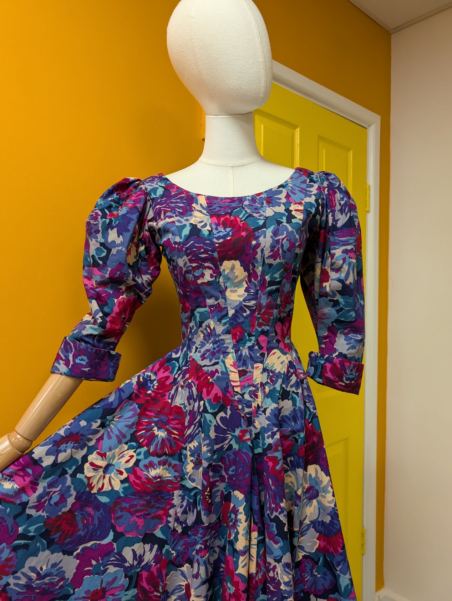 1980s Droopy and Browns cotton floral dress - XS