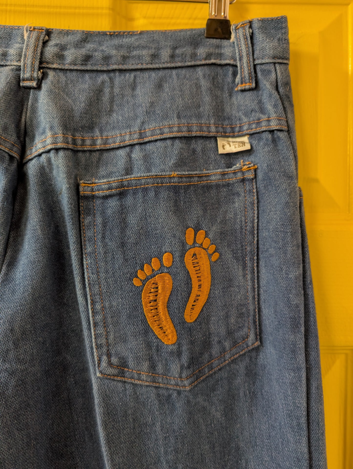 Epic 1970s Hang Ten men's denim flares - 29"W 36"L
