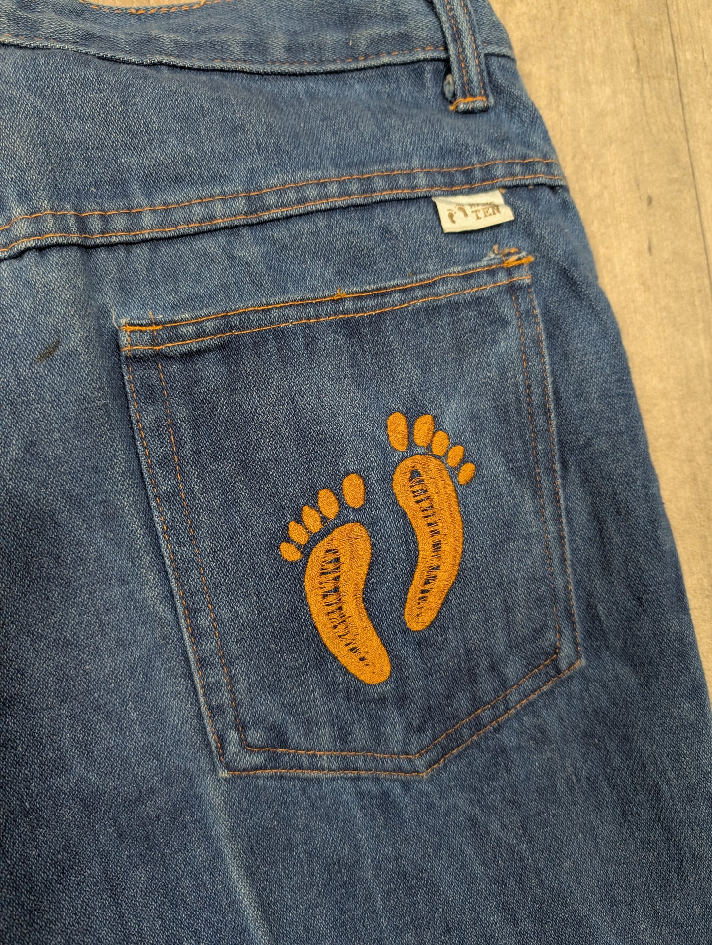 Epic 1970s Hang Ten men's denim flares - 29"W 36"L
