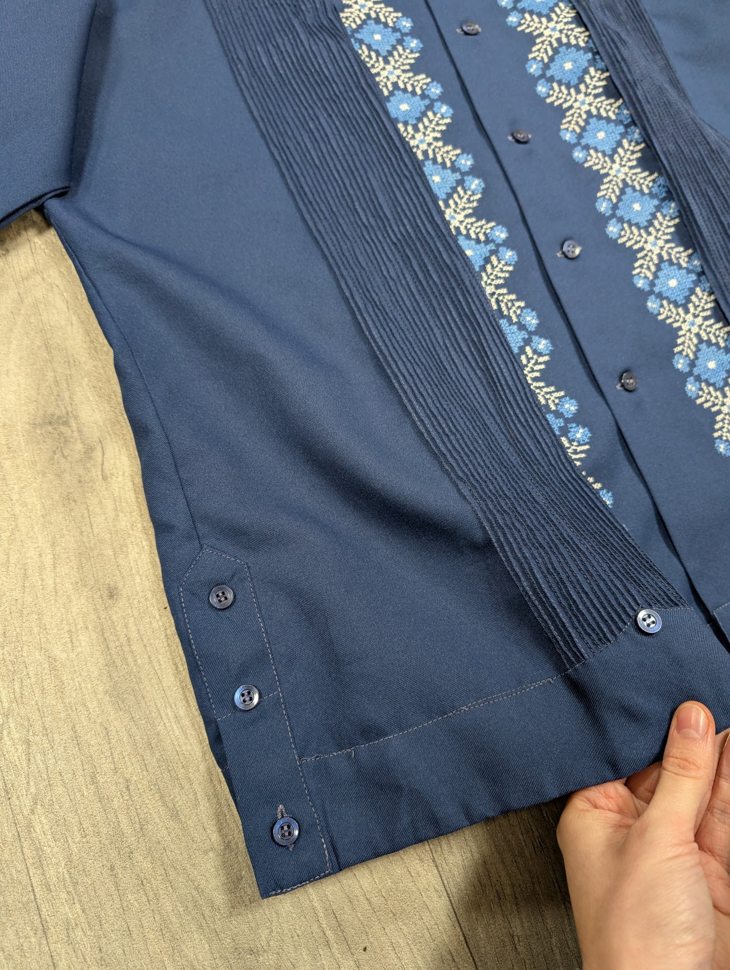 1970s Mexican embroidered shirt