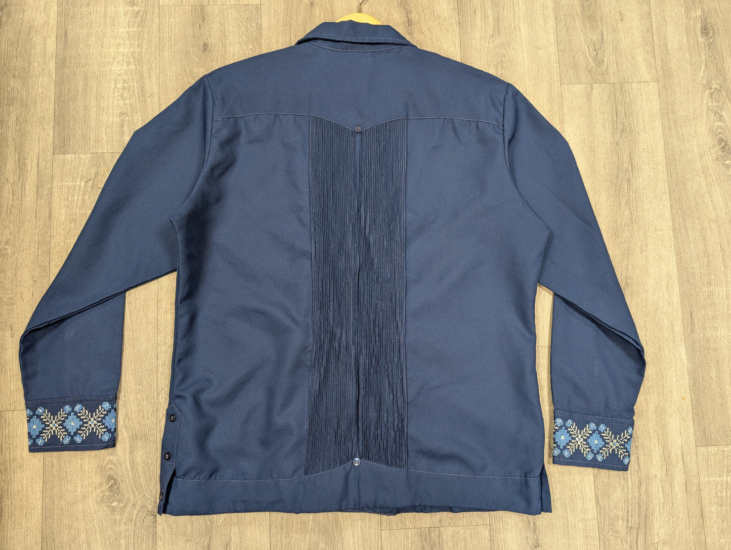 1970s Mexican embroidered shirt