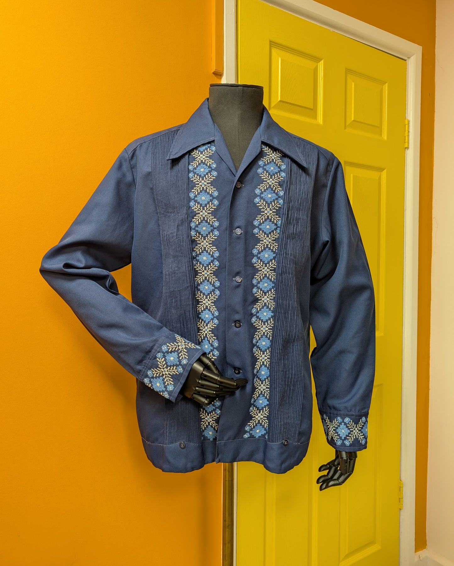 1970s Mexican embroidered shirt