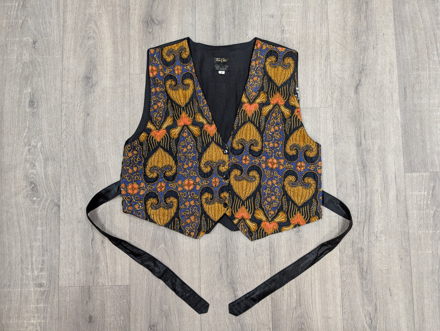 1980s Tan Chho embroidered waistcoat