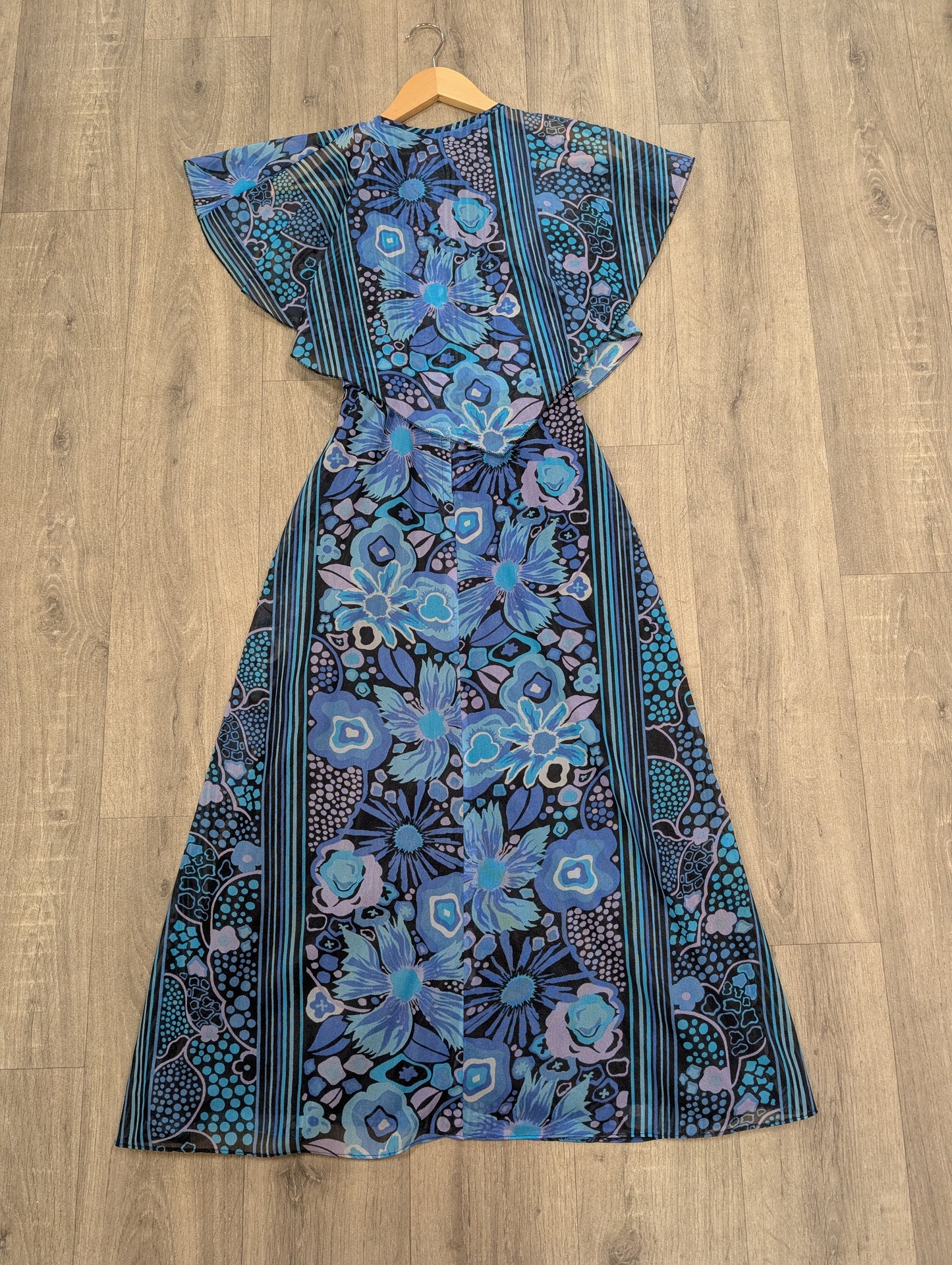 1970s dress with attached cape - Size 6/8
