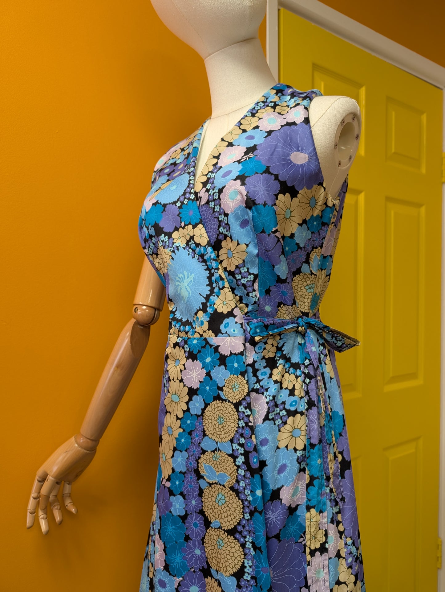 1960s Kanter's of Scandinavia towel lined beach wrap dress - S