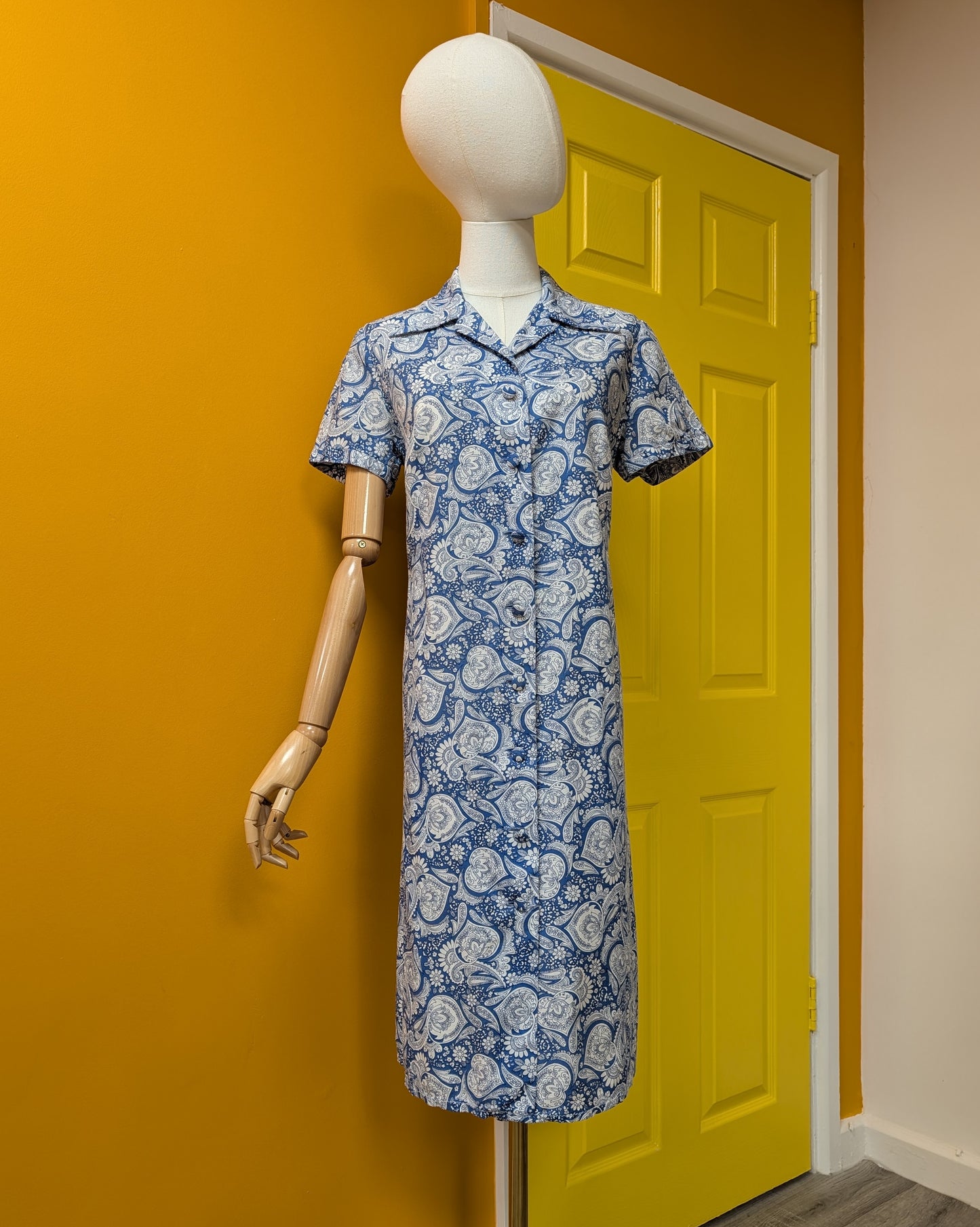 60s/70s blue and white paisley dress - Size 14/16