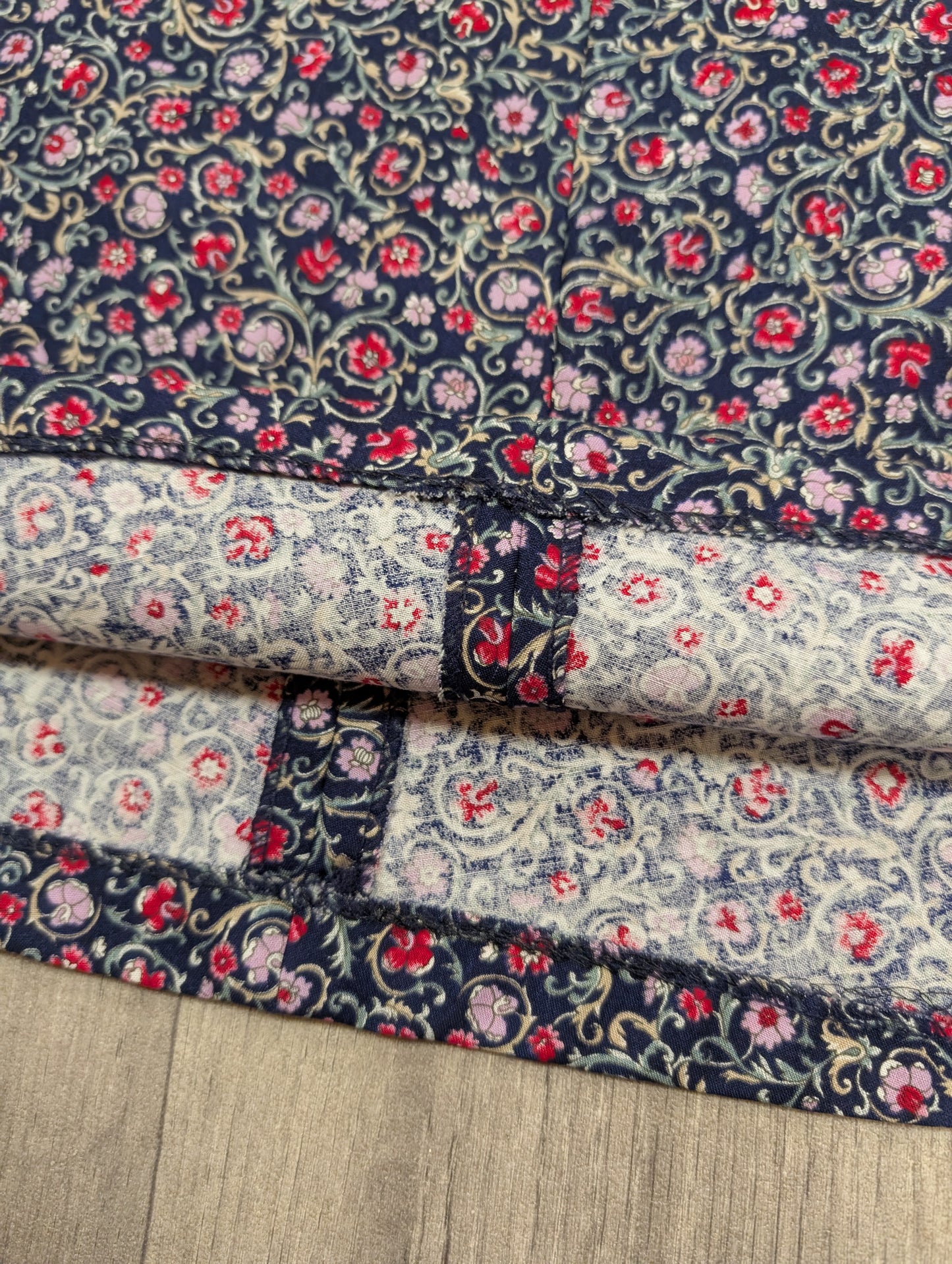 Deadstock 1970s Julius floral cotton skirt and belt - 24"W