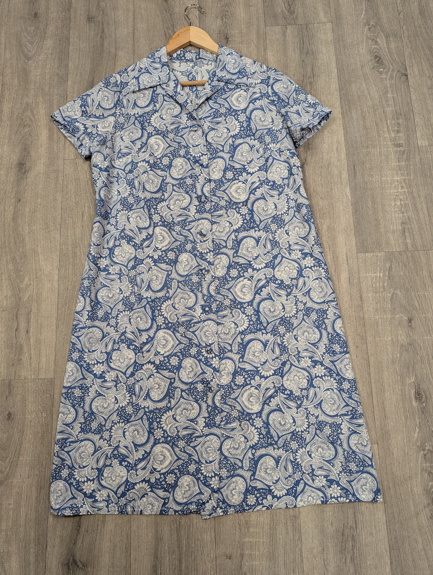 60s/70s blue and white paisley dress - Size 14/16