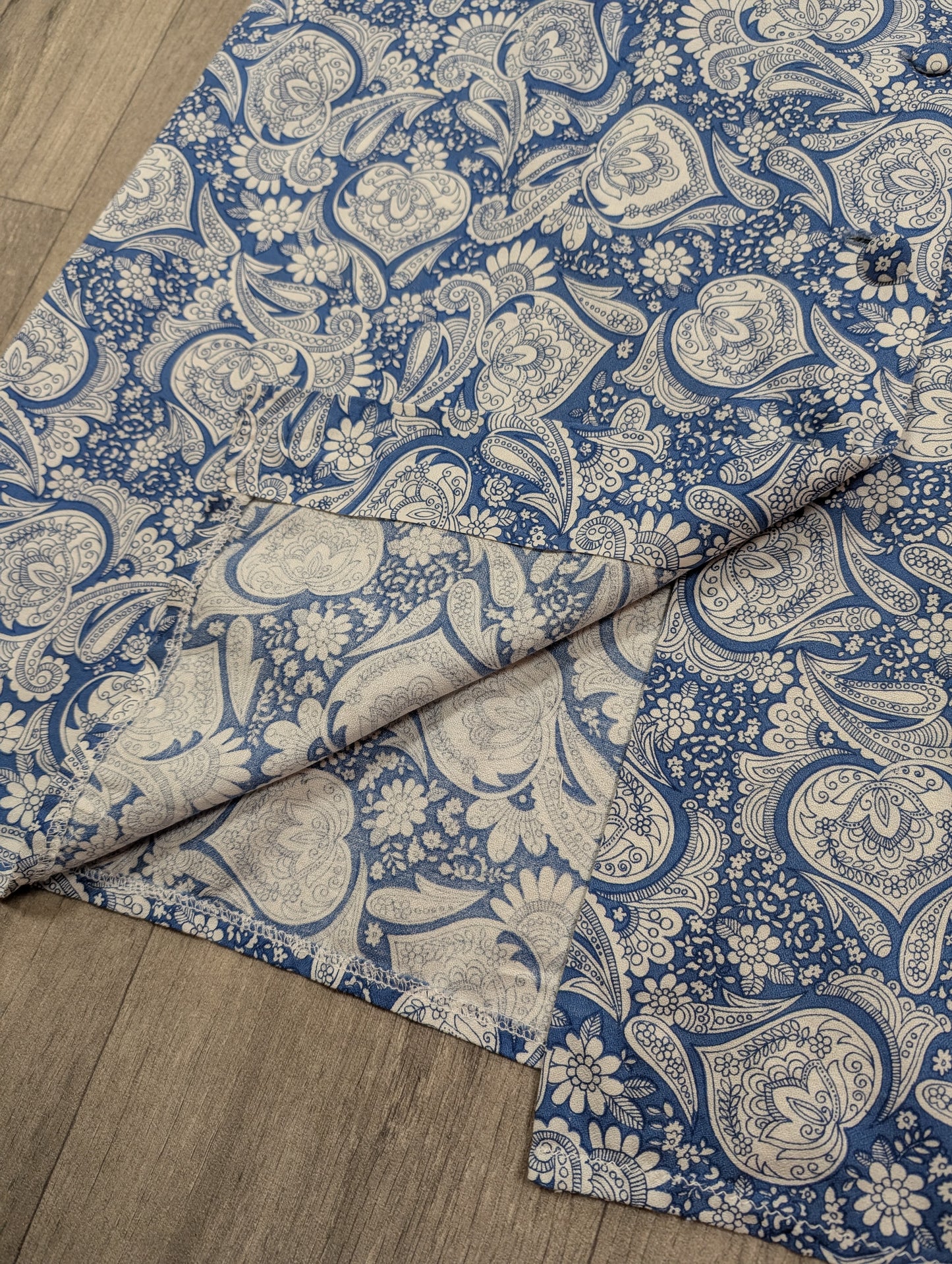 60s/70s blue and white paisley dress - Size 14/16