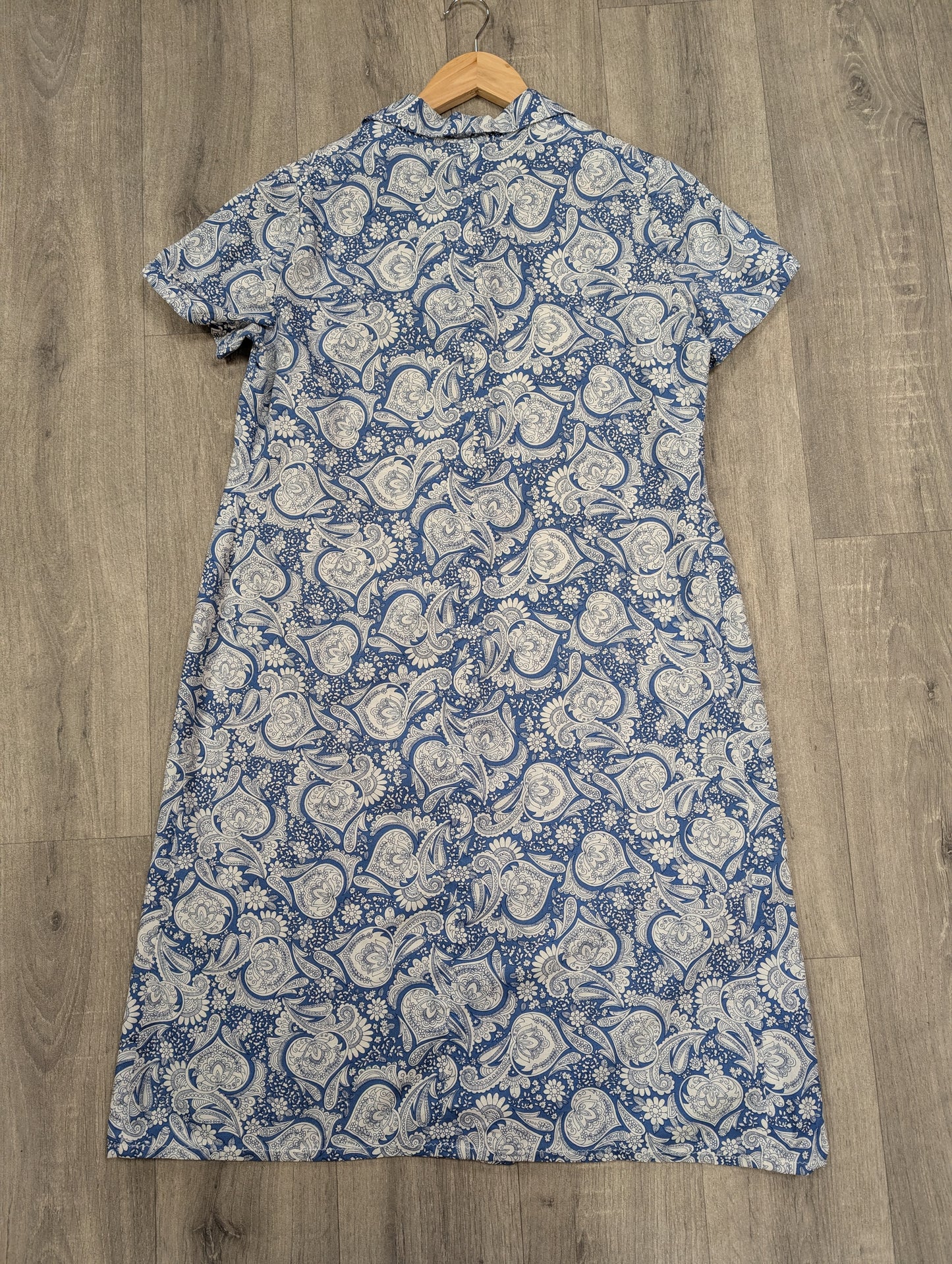 60s/70s blue and white paisley dress - Size 14/16