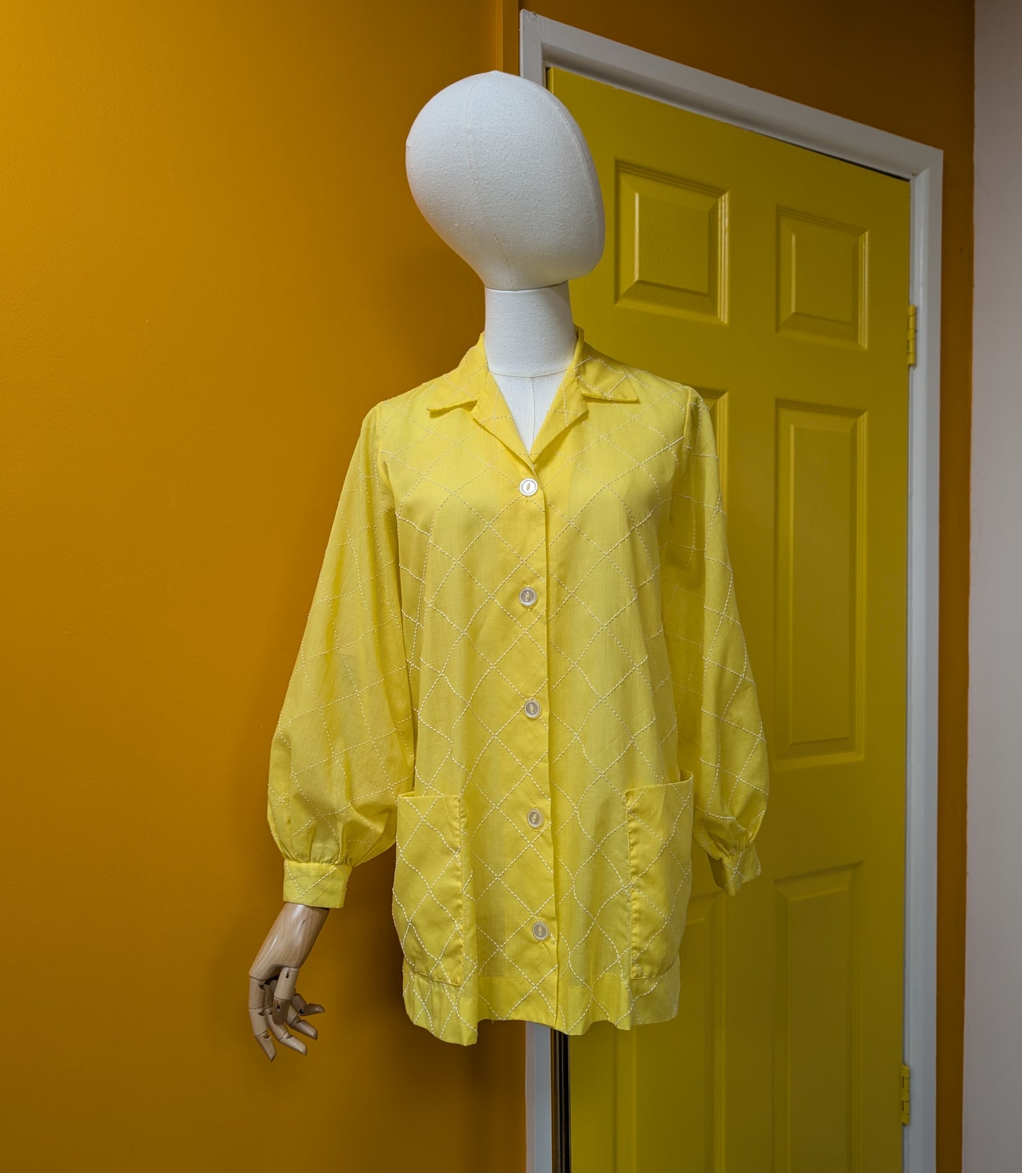 1960s yellow embroidered shirt/jacket - S/M