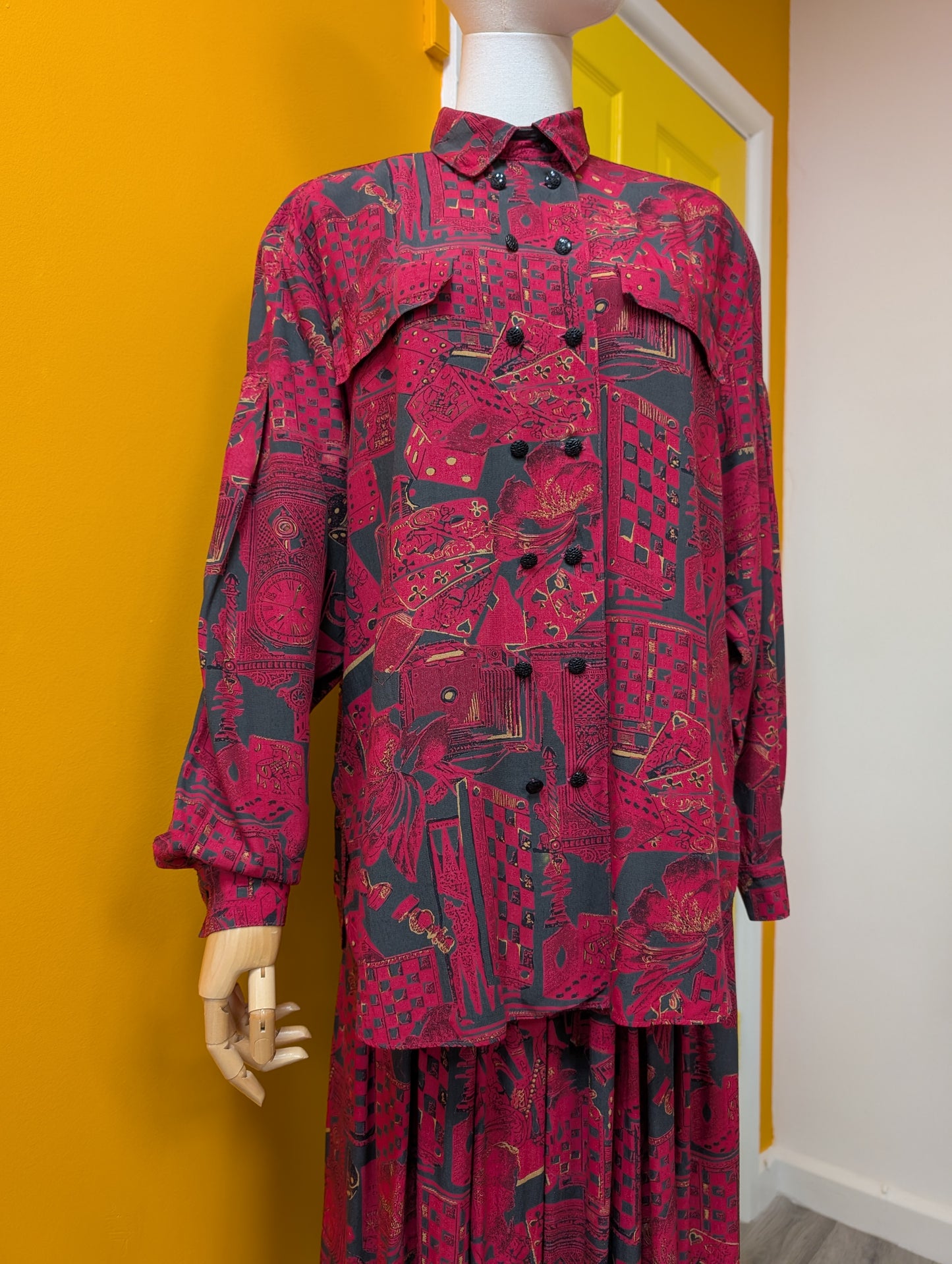 1980s Irringer novelty print shirt and skirt - Size 10/12