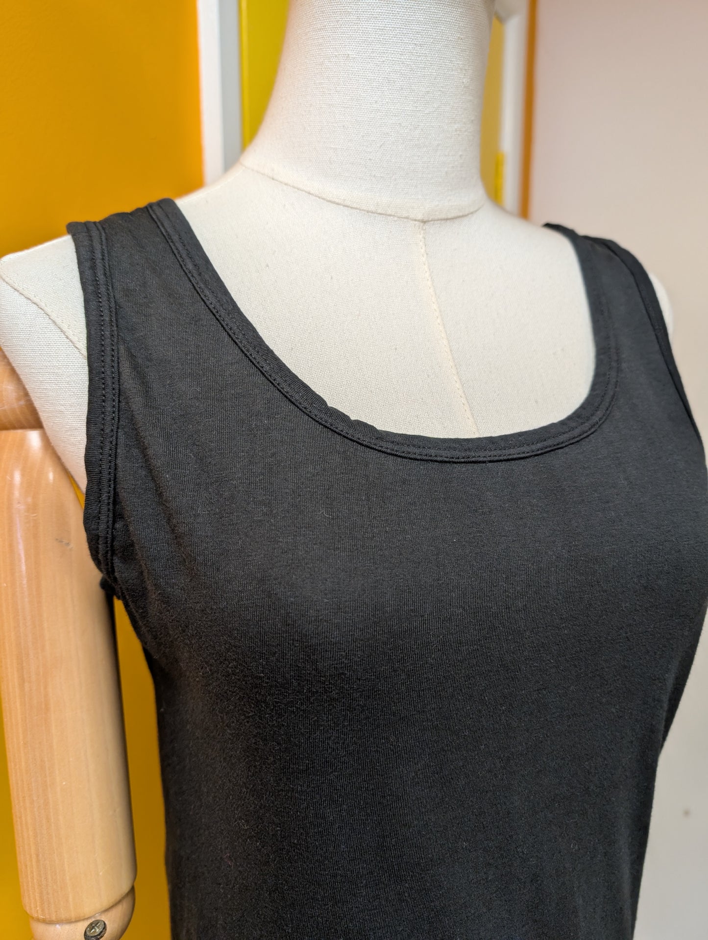 1980s Dorothy Perkins black cotton vest