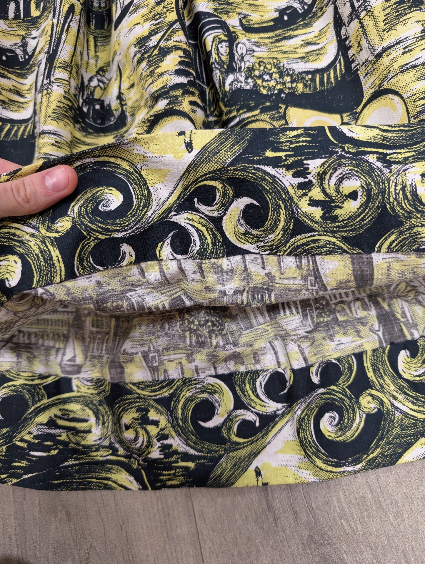 1950s novelty print Venice gondola cotton skirt - 23" waist