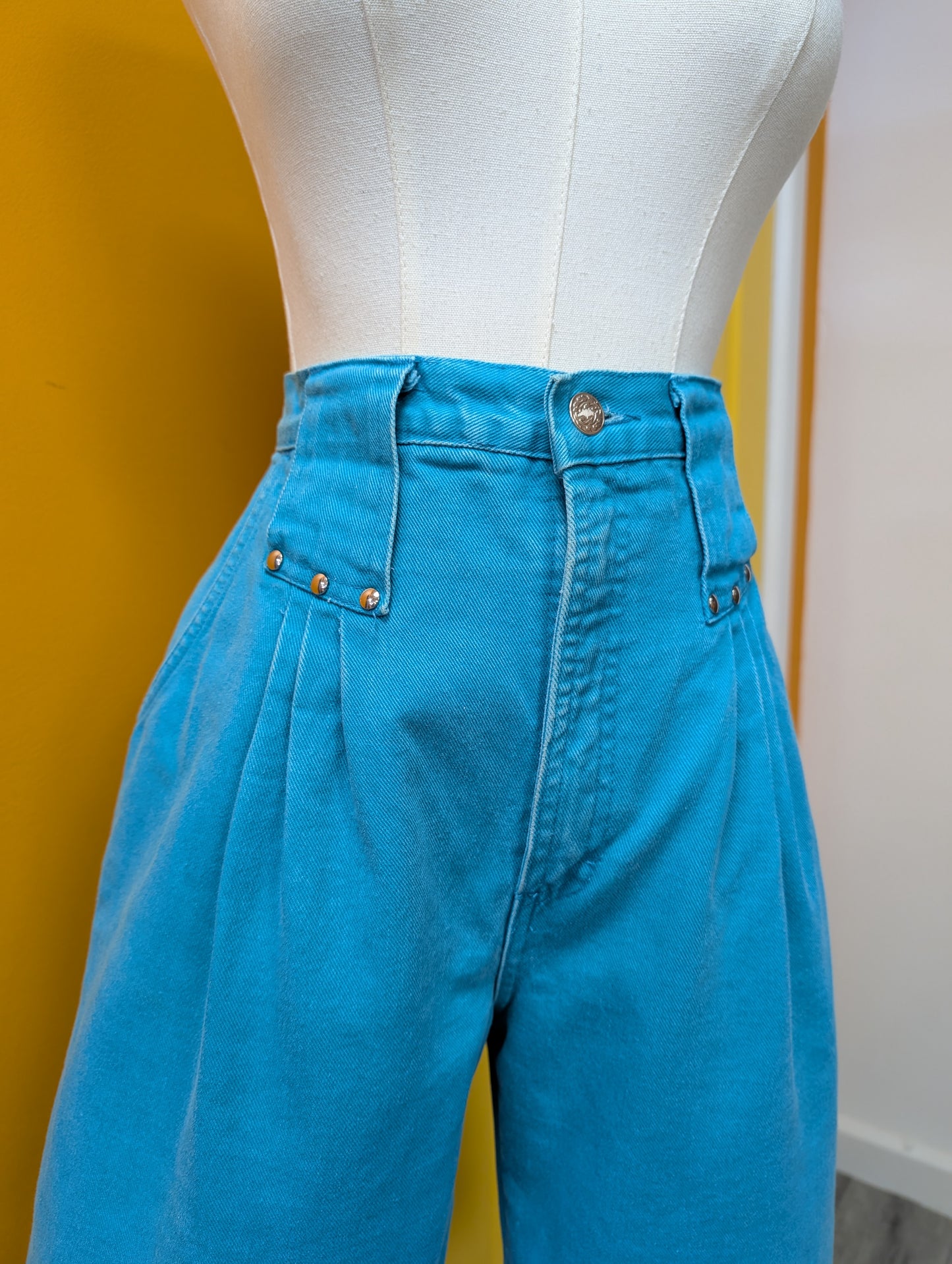 Ozark Mountain denim shorts - 26"/27" waist