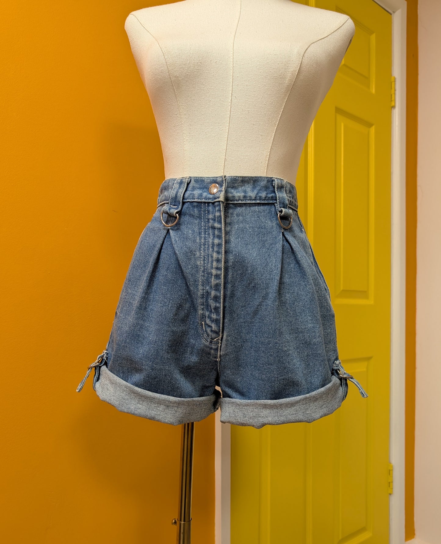 Sherbet denim shorts - 24" waist