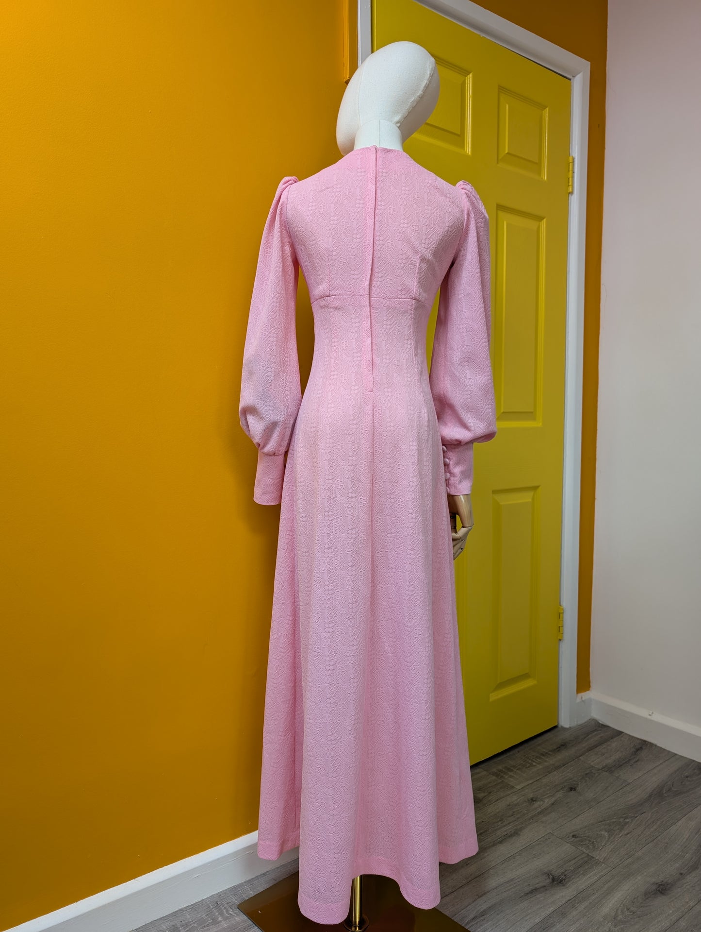 Gorgeous 1970s pink maxi dress - XS/6