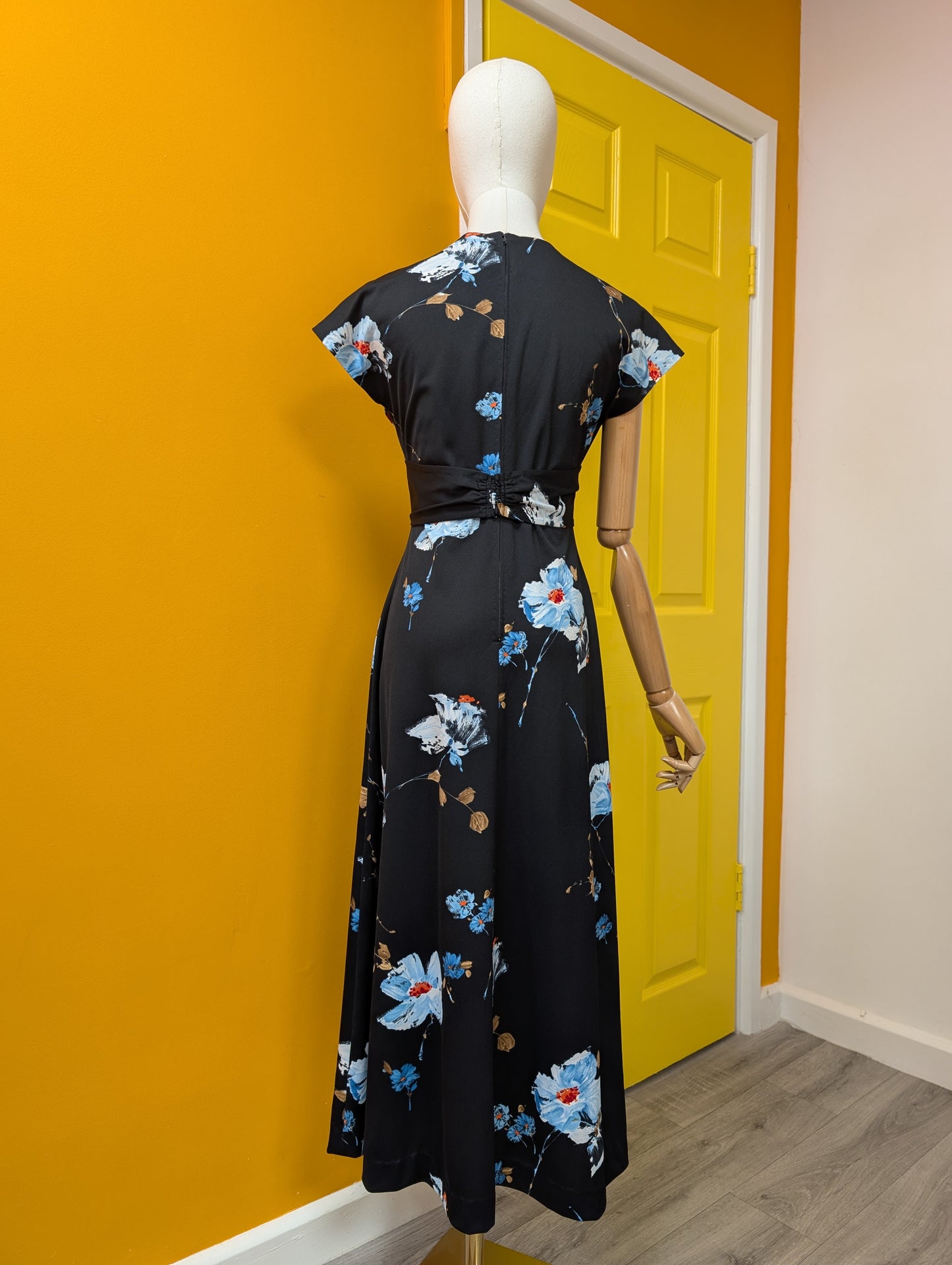 1970s black floral dress - S/8