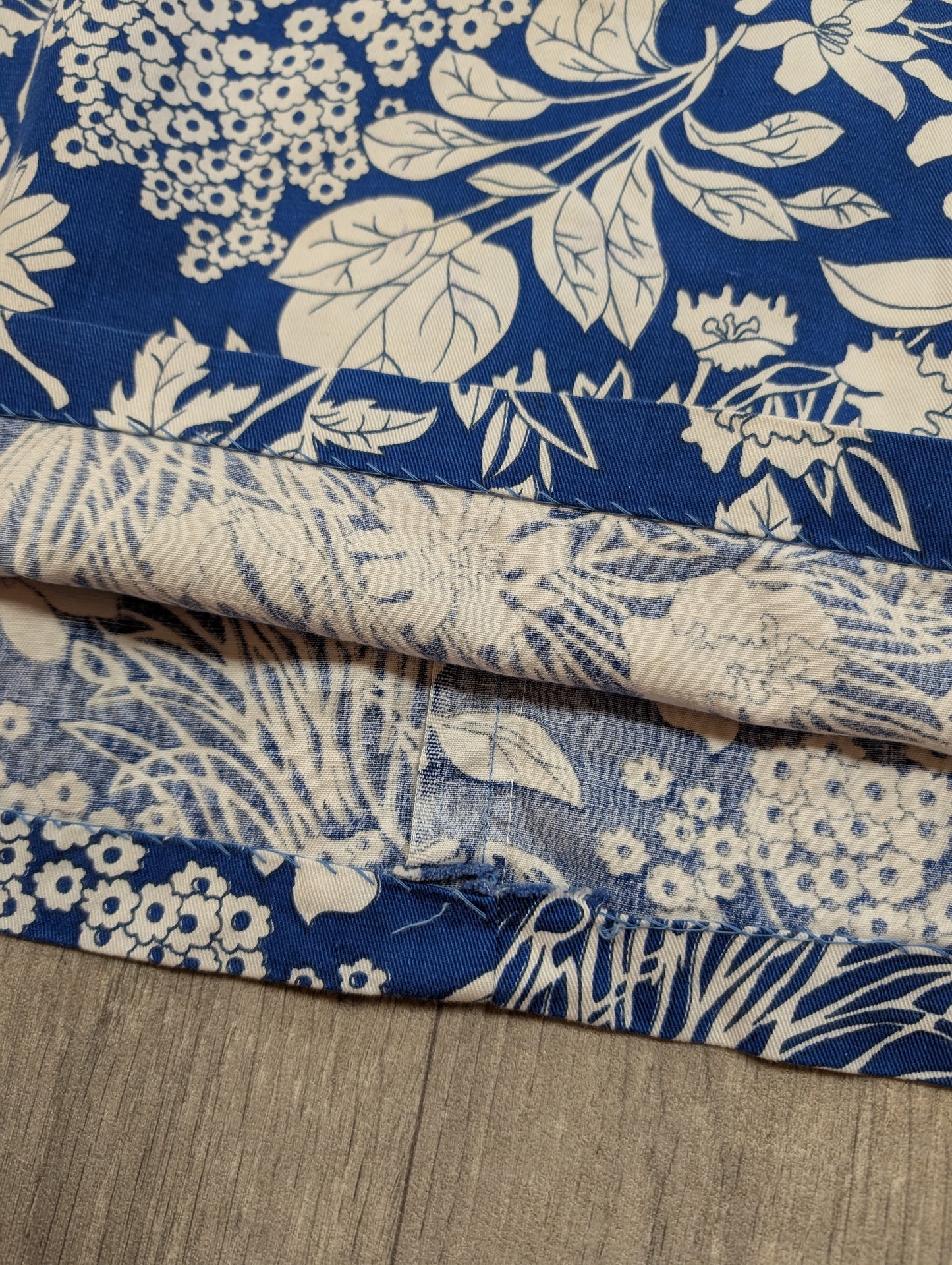 1960s blue/white floral cotton dress - M/12/14