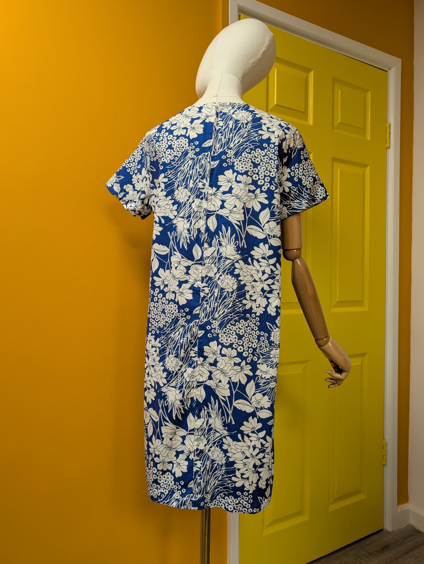 1960s blue/white floral cotton dress - M/12/14