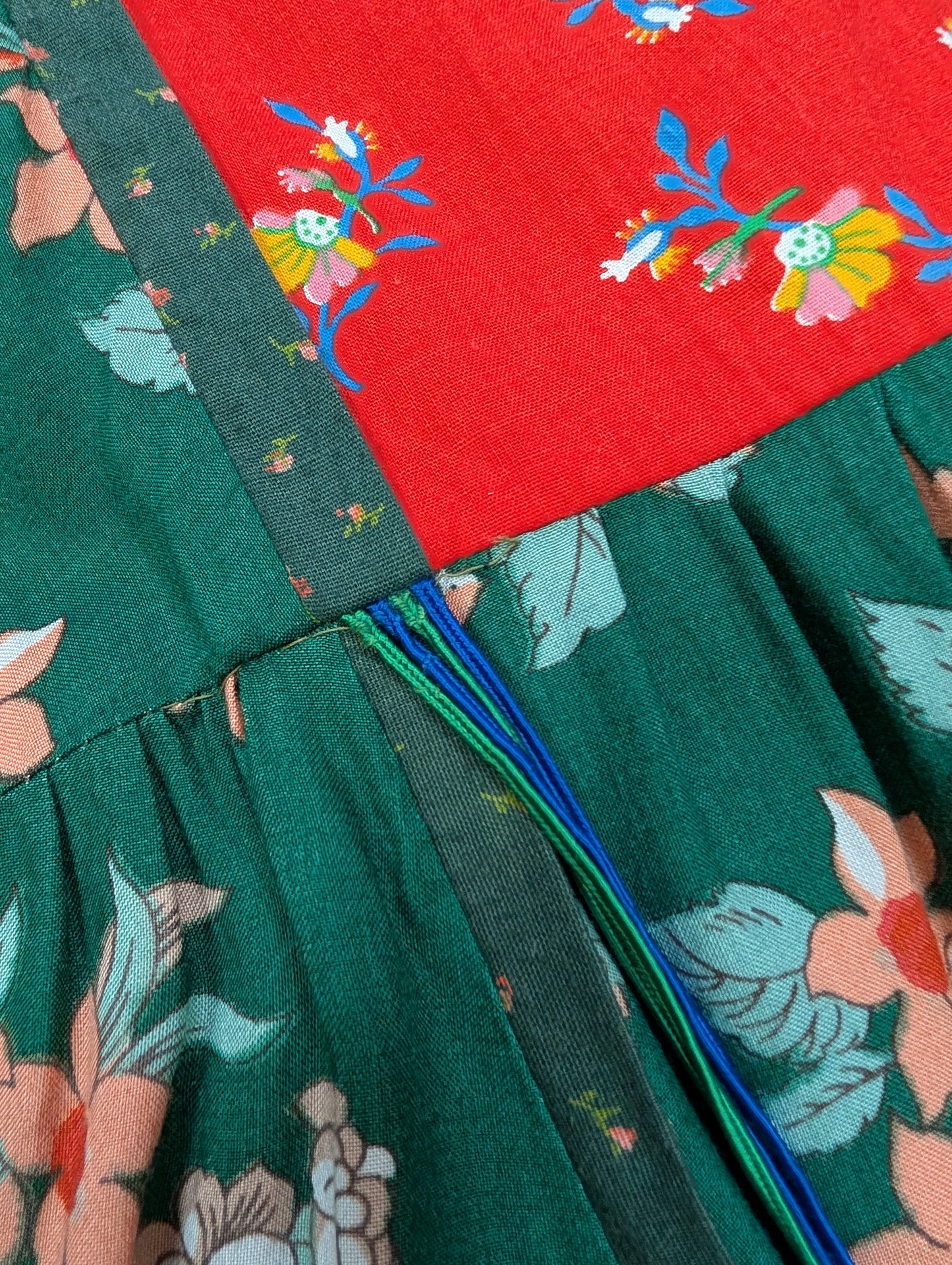 1970s Ann Reeves & Co floral dress - S/8