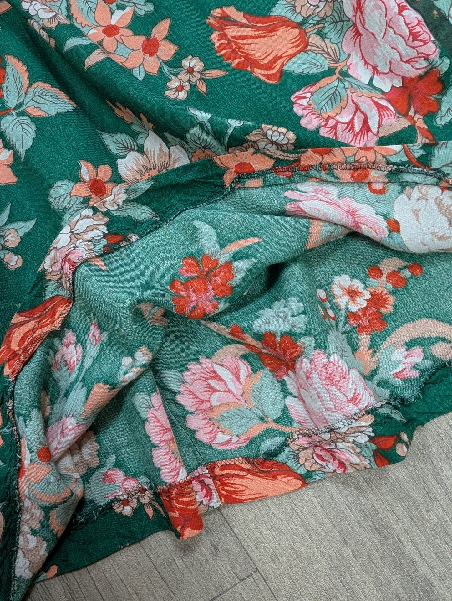 1970s Ann Reeves & Co floral dress - S/8