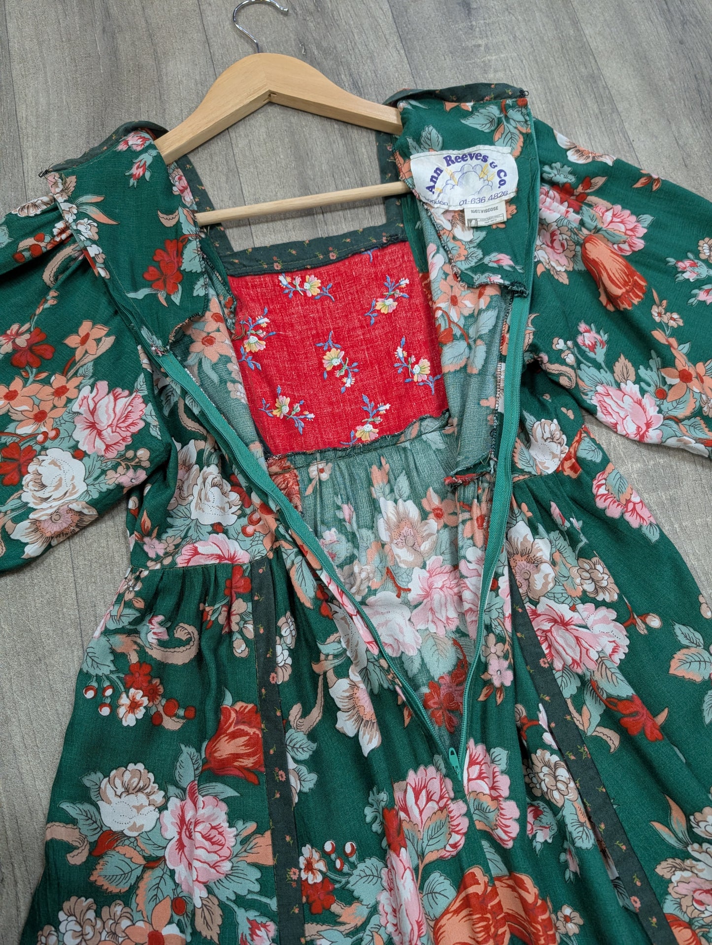 1970s Ann Reeves & Co floral dress - S/8