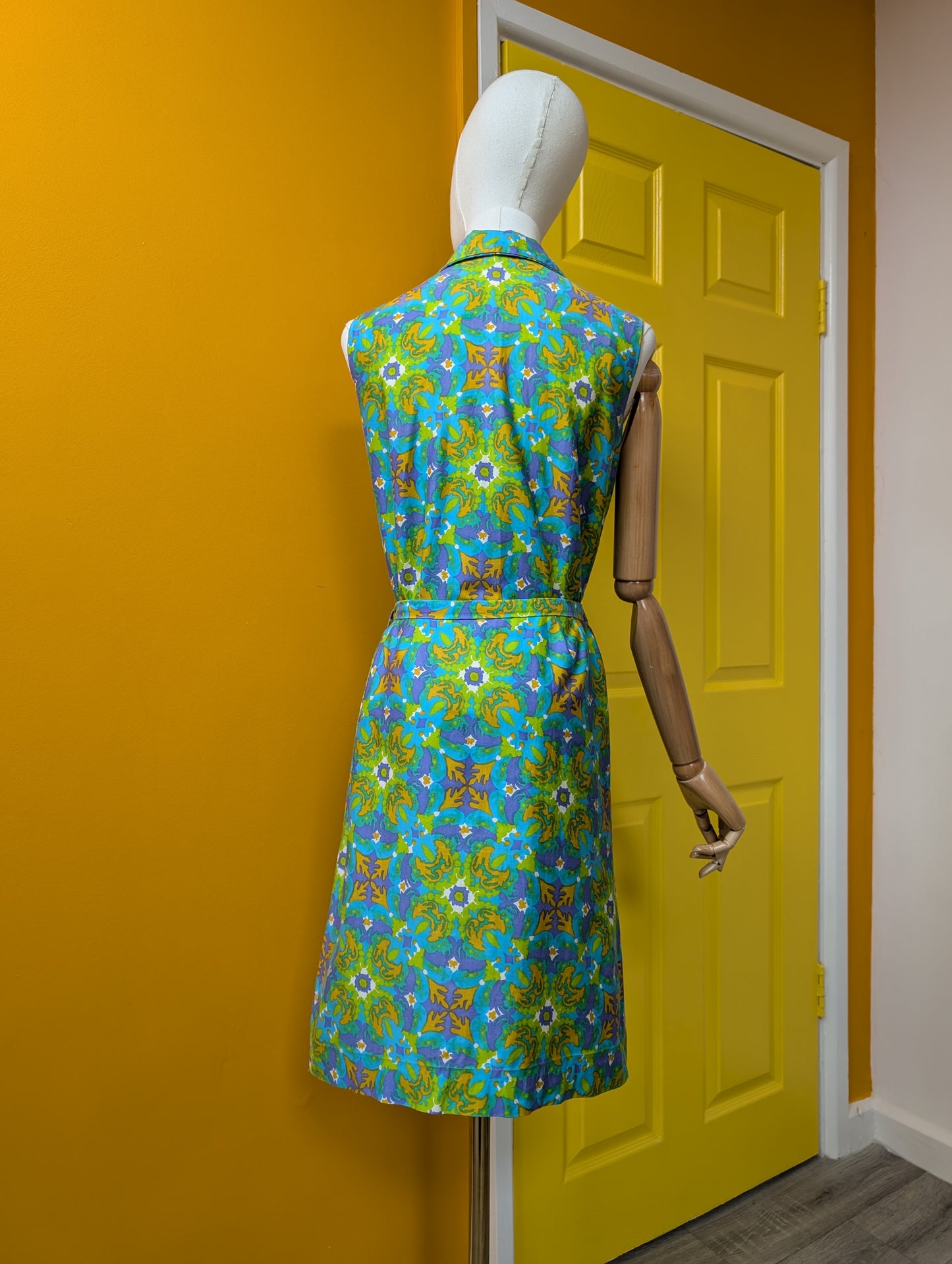 1960s psychedelic cotton dress and belt - S/8/10