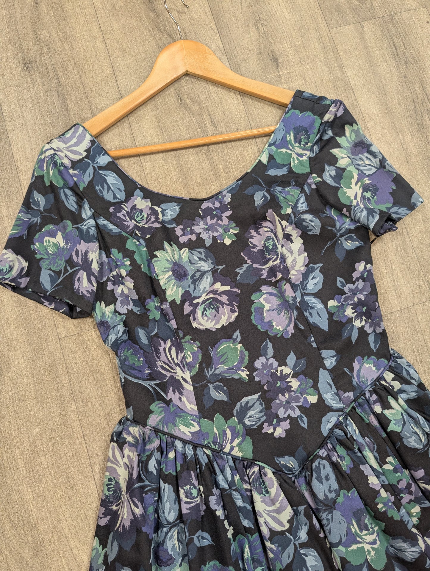 1980s Laura Ashley bow back floral dress - S/8/10