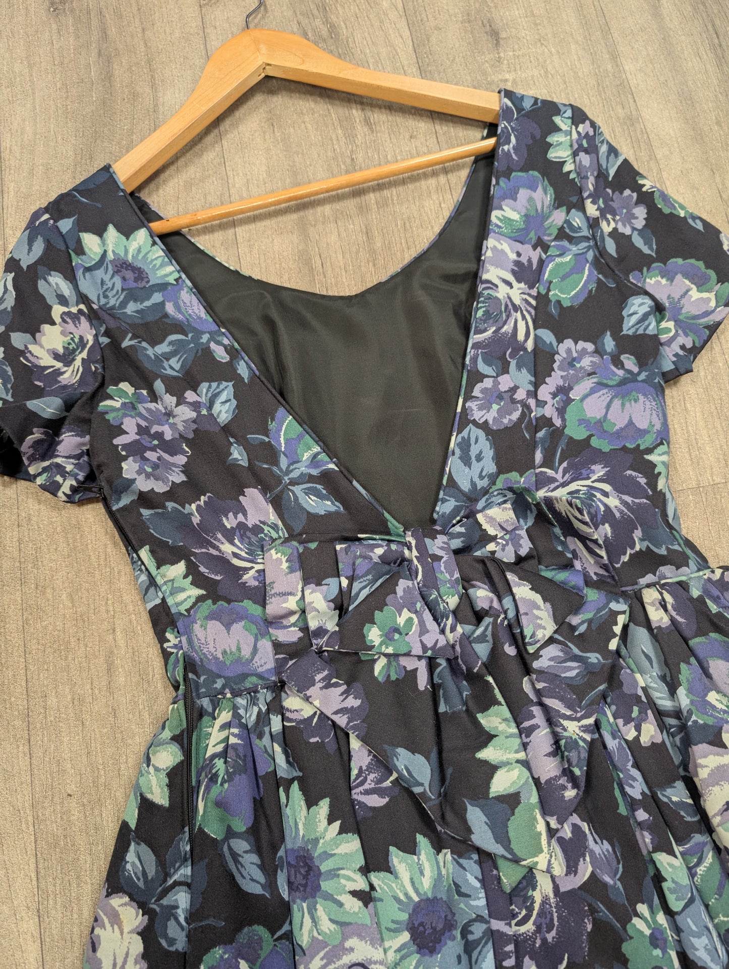 1980s Laura Ashley bow back floral dress - S/8/10
