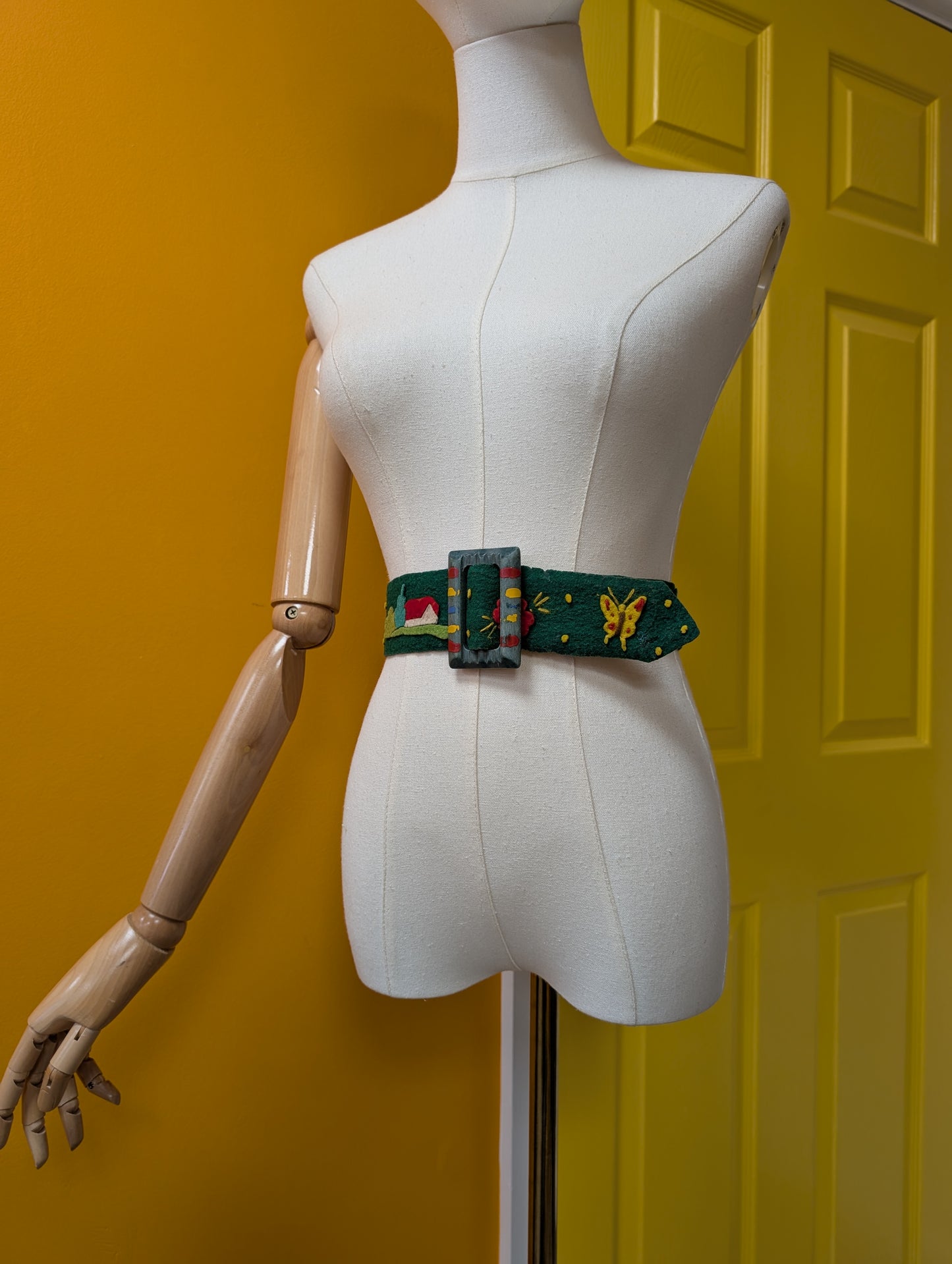 Hungarian green hand embroidered belt