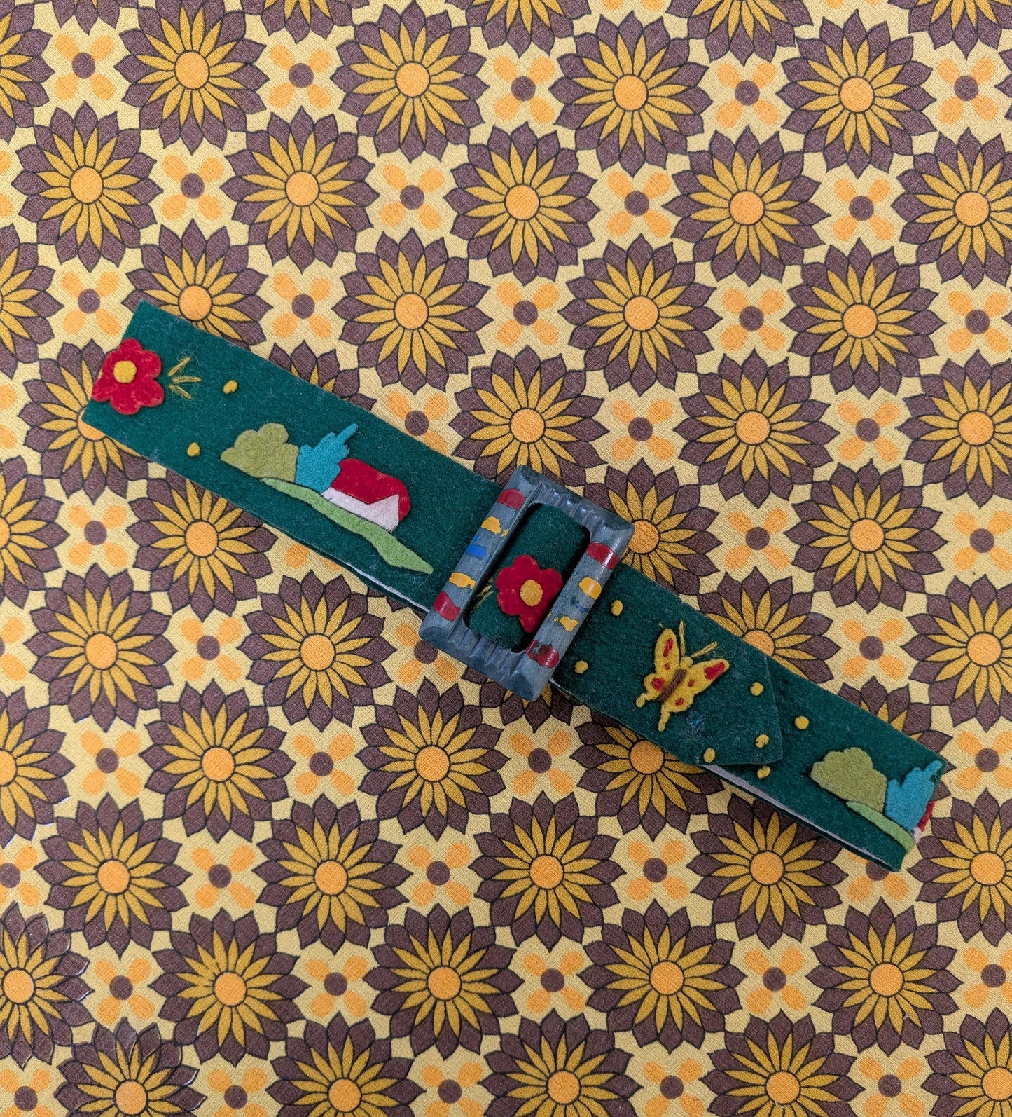 Hungarian green hand embroidered belt