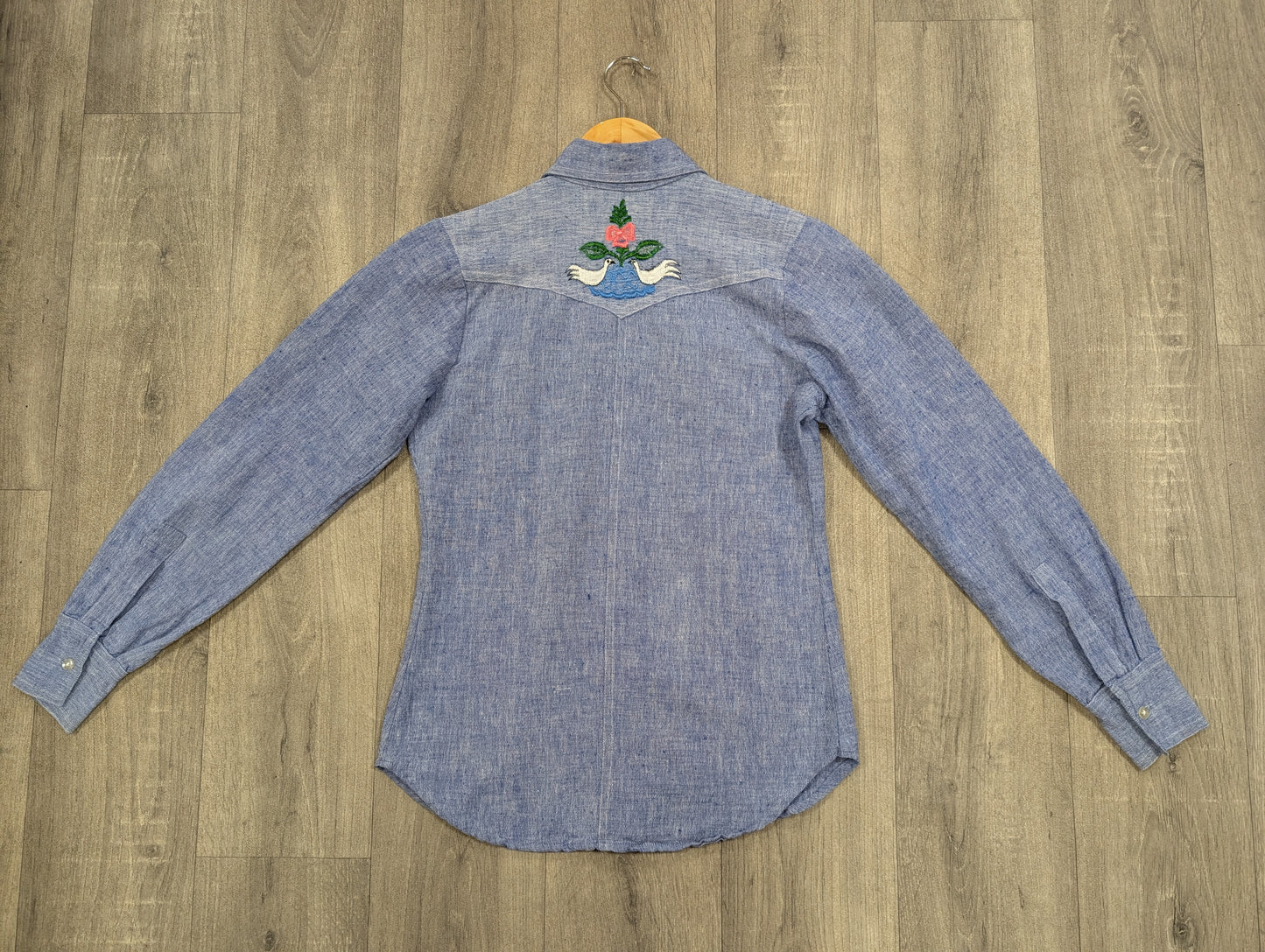 Sweet 1970s embroidered Indian cotton dagger collar shirt - S