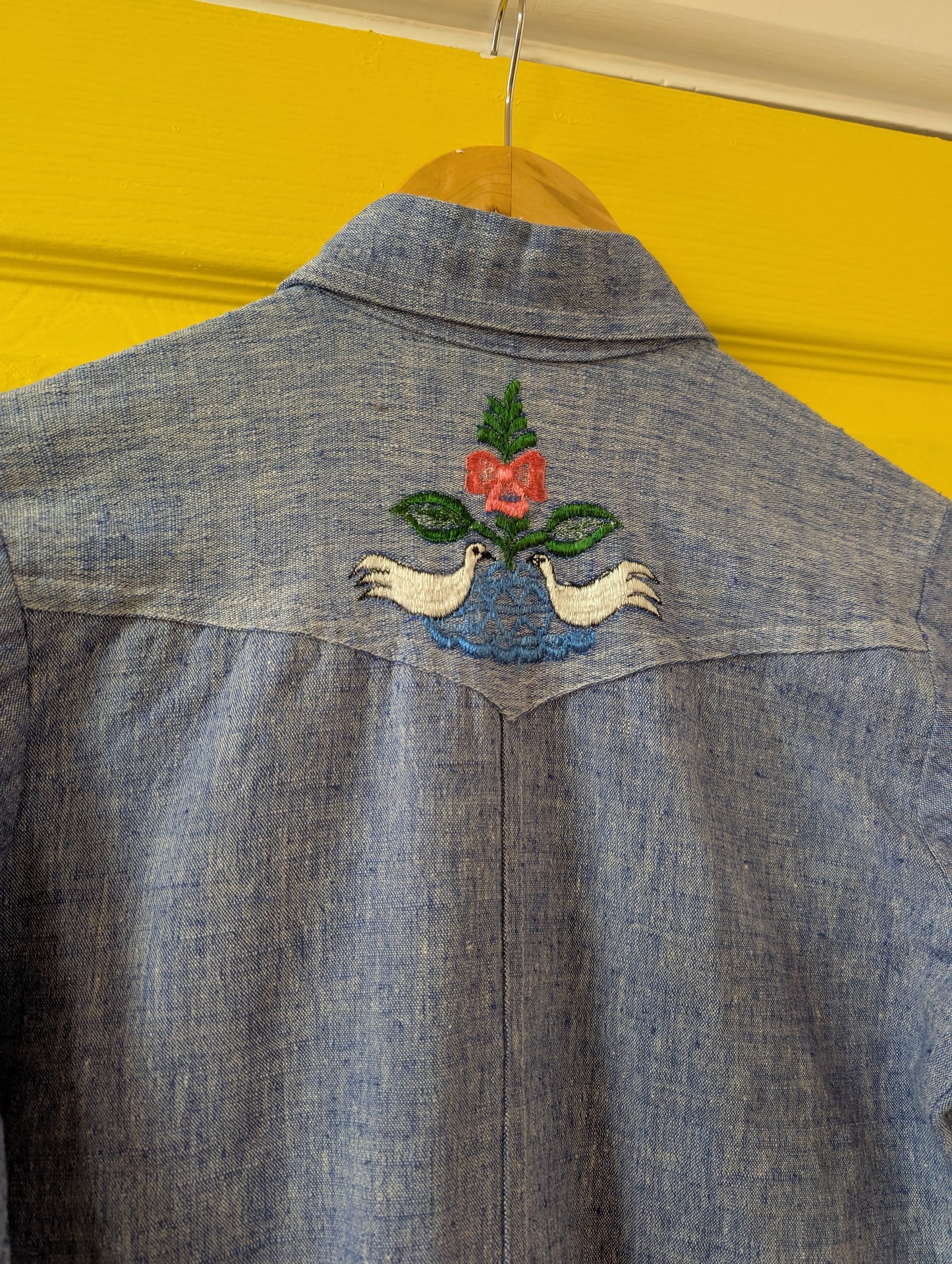 Sweet 1970s embroidered Indian cotton dagger collar shirt - S