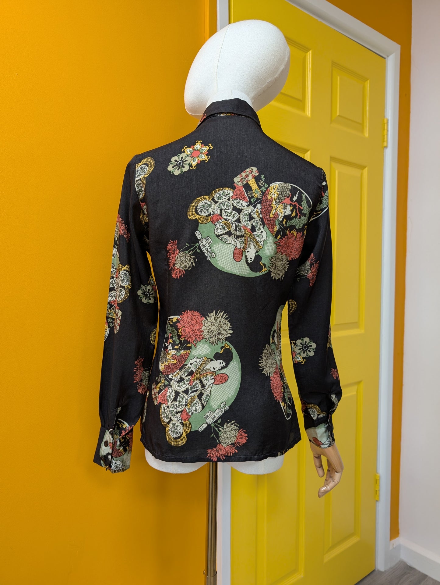 1970s Mark Roberts oriental geisha print dagger collar shirt - XS/S