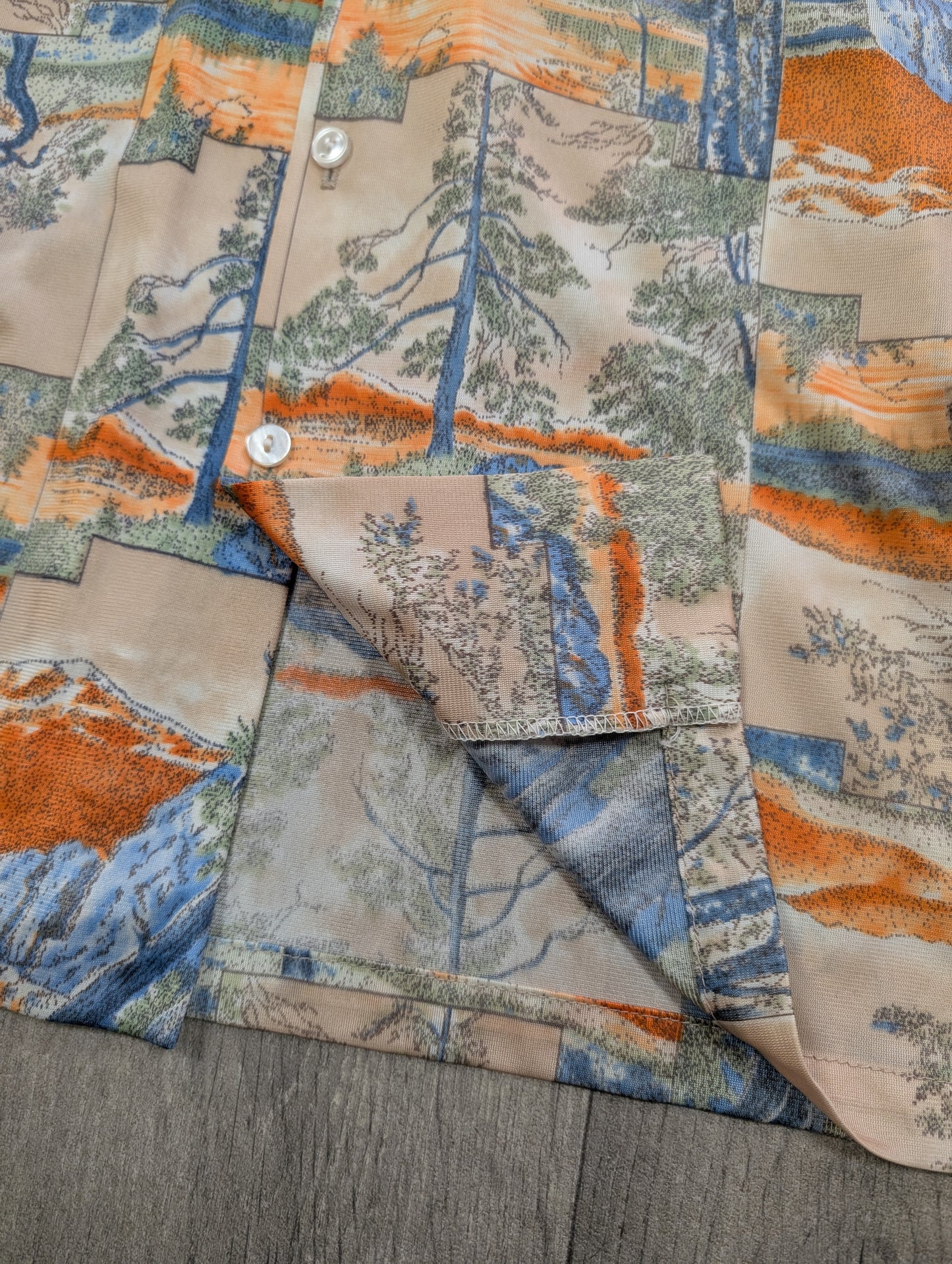 1970s California novelty tree print shirt
