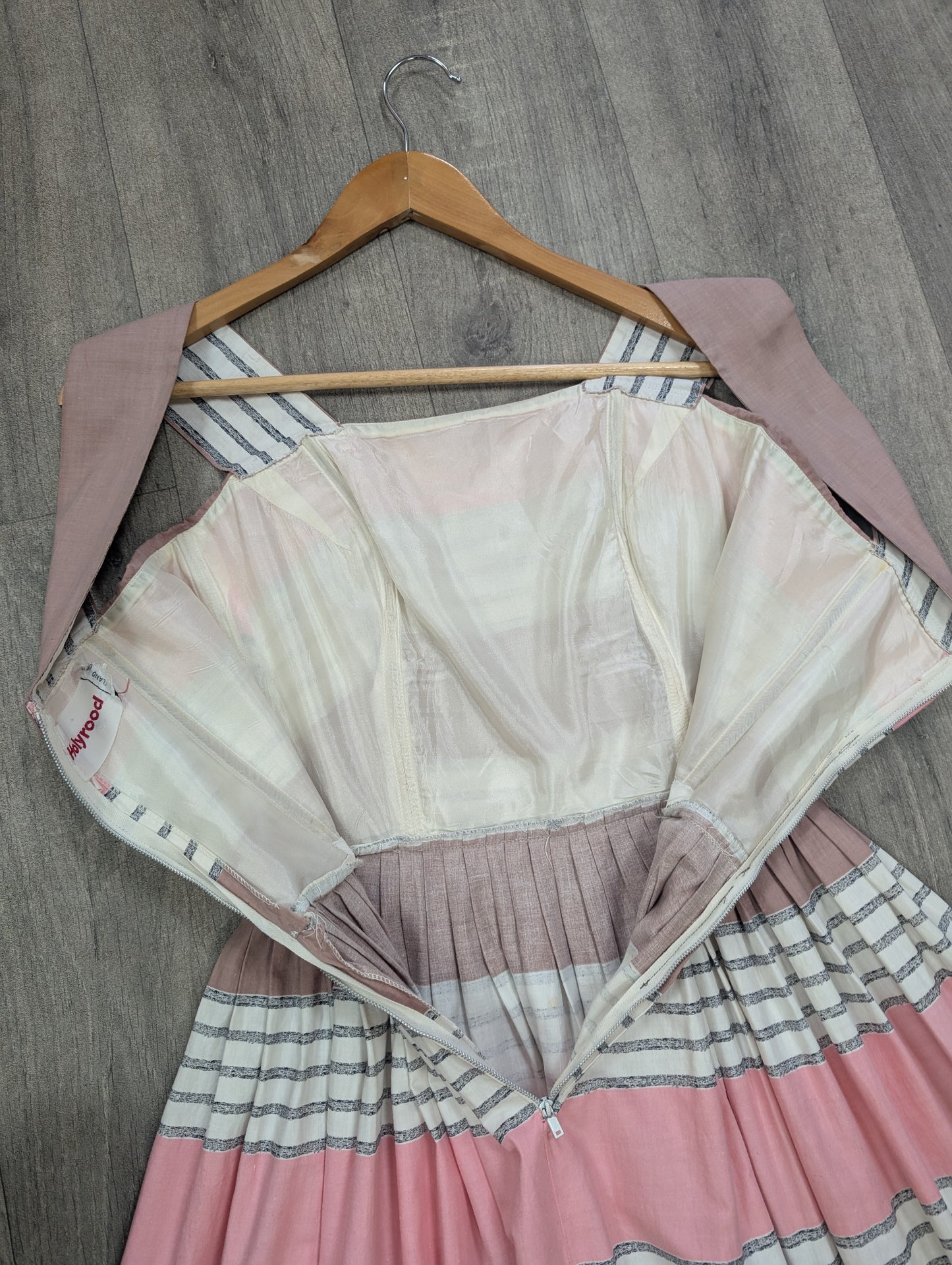 1950s Holyrood cotton dress and belt- XS/6