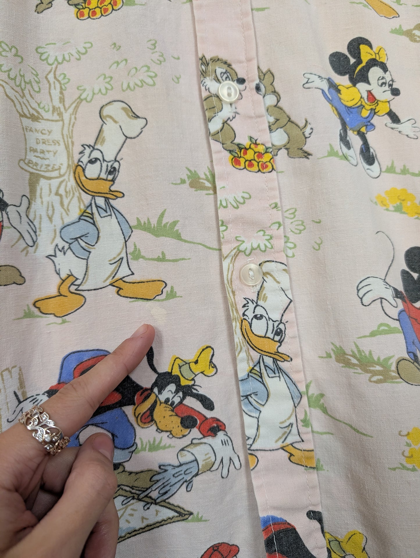 60s/70s Disney print cotton beagle collar shirt