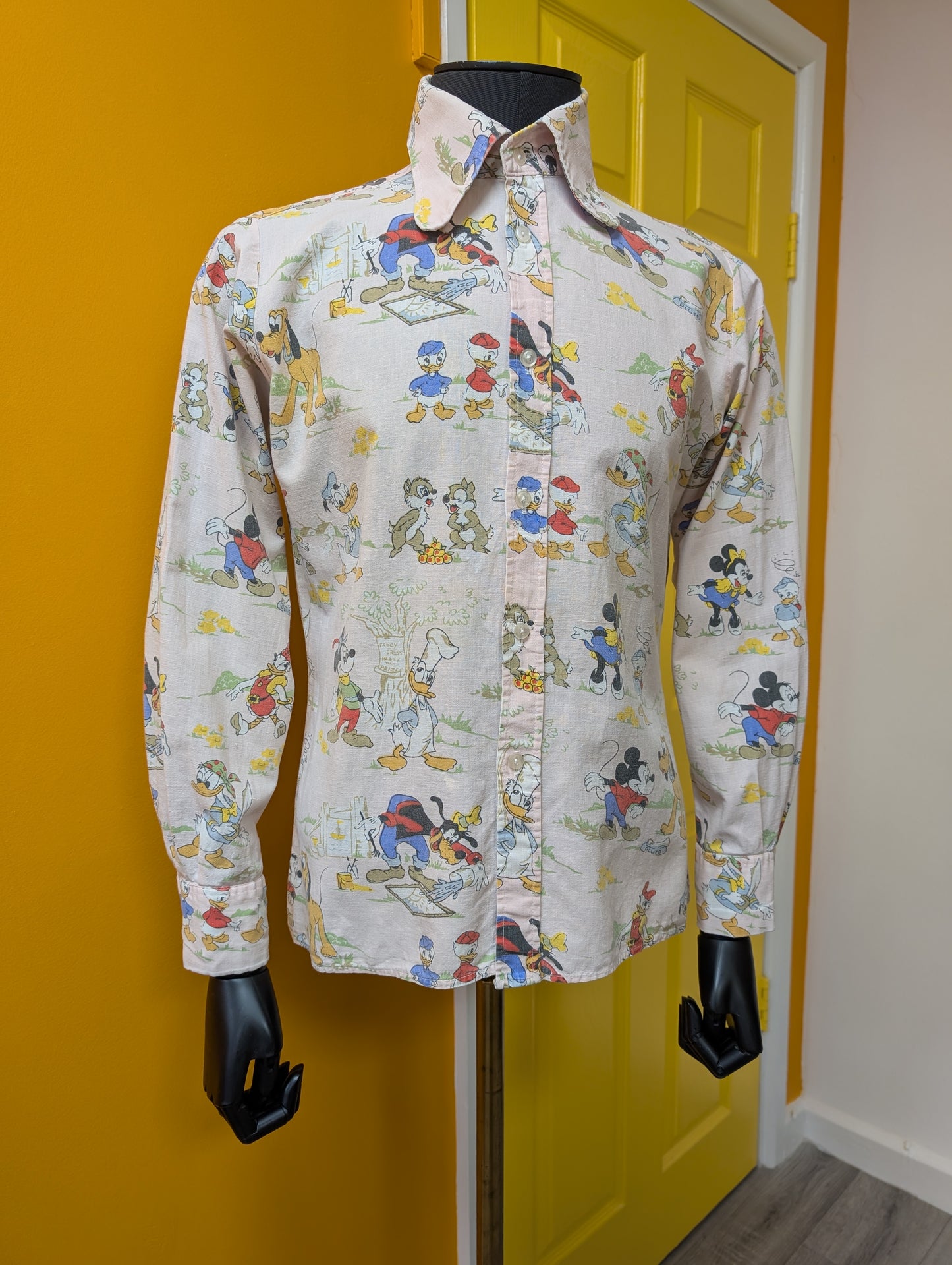 60s/70s Disney print cotton beagle collar shirt