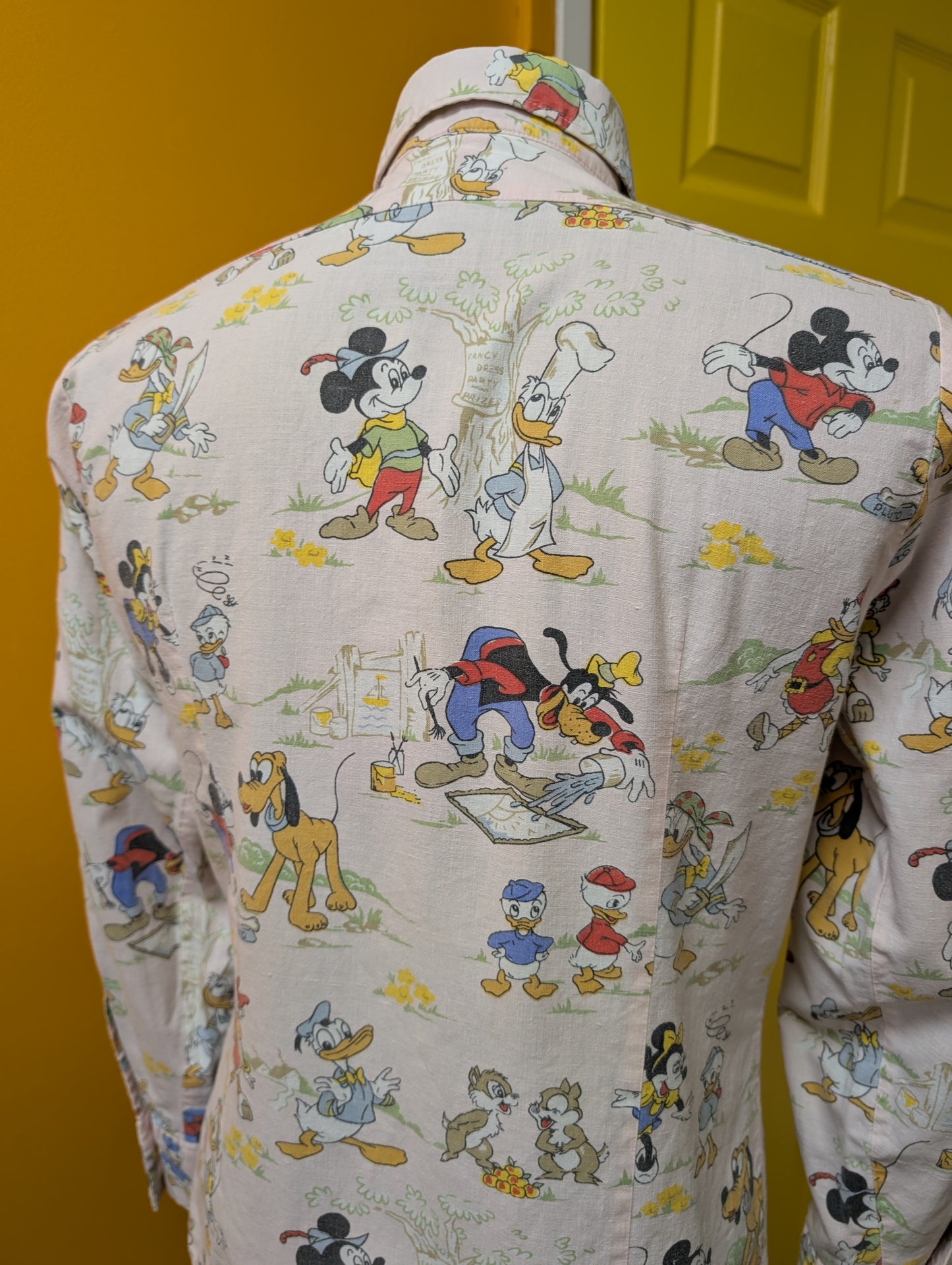 60s/70s Disney print cotton beagle collar shirt