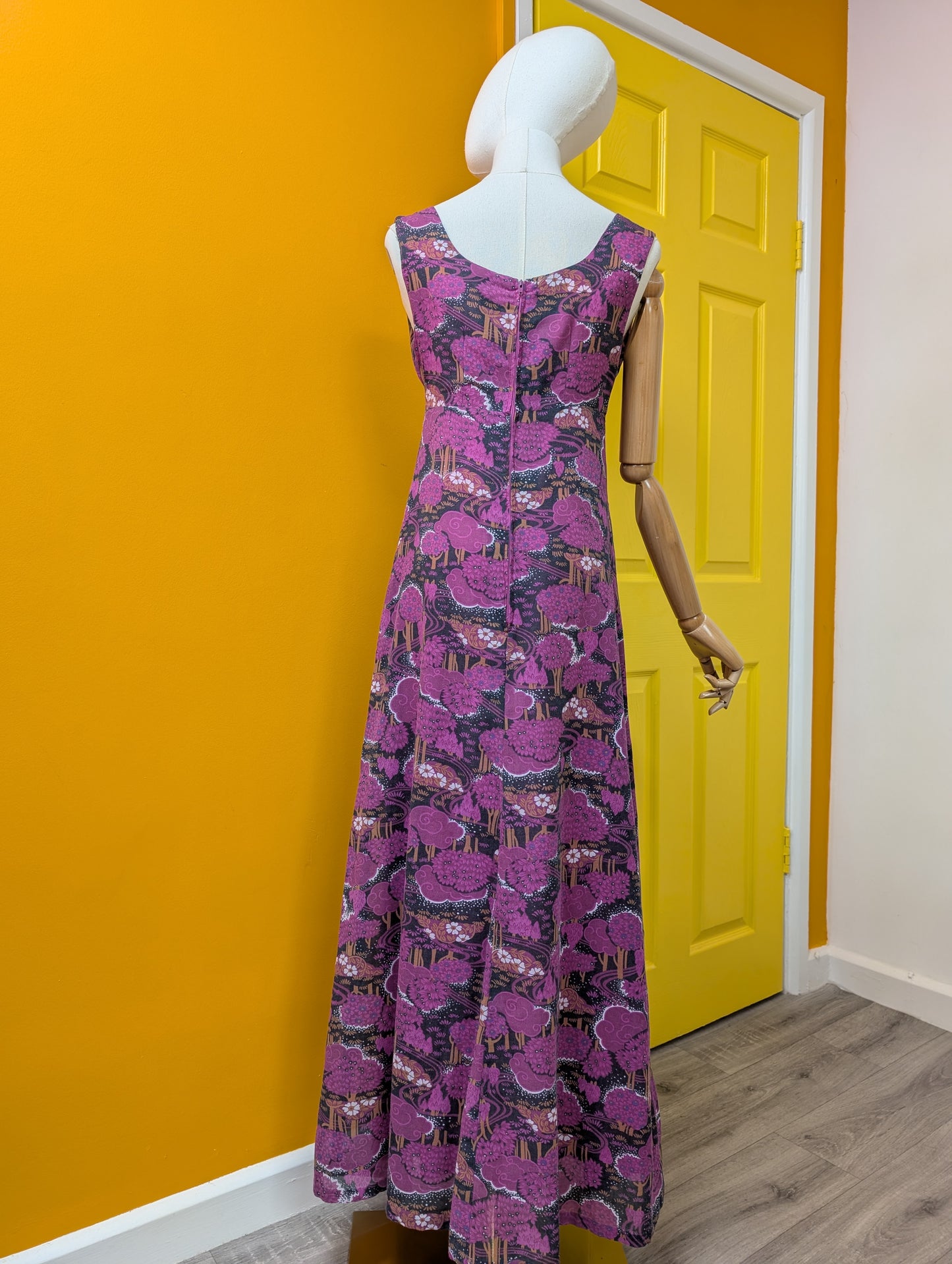 1970s novelty tree print dress - S/8