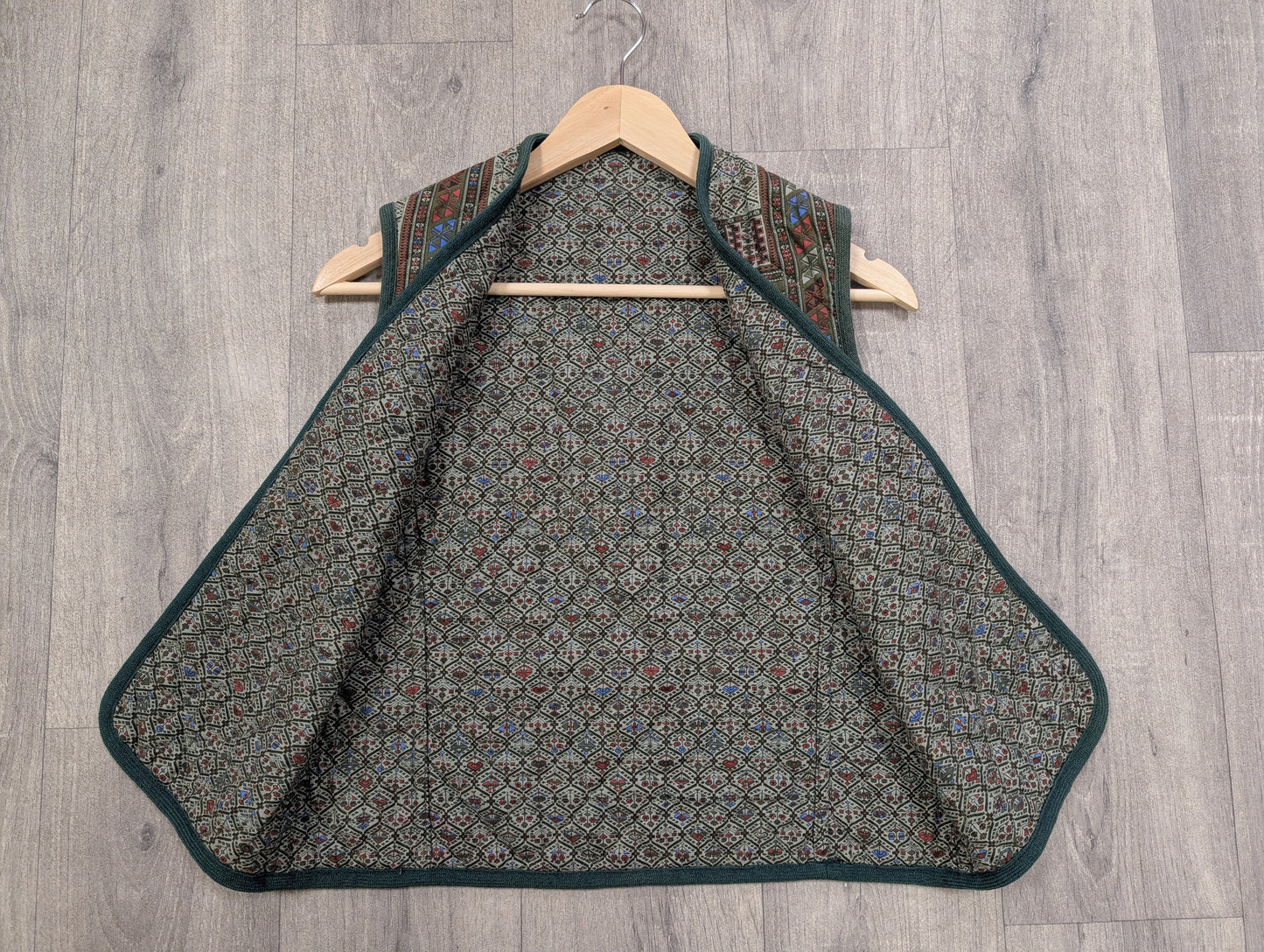 1970s Ditto green quilted waistcoat - S