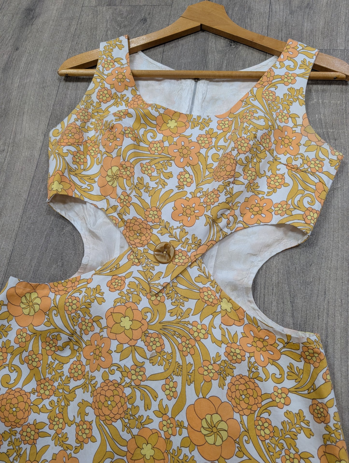 1960s cut out floral mini dress - S/10