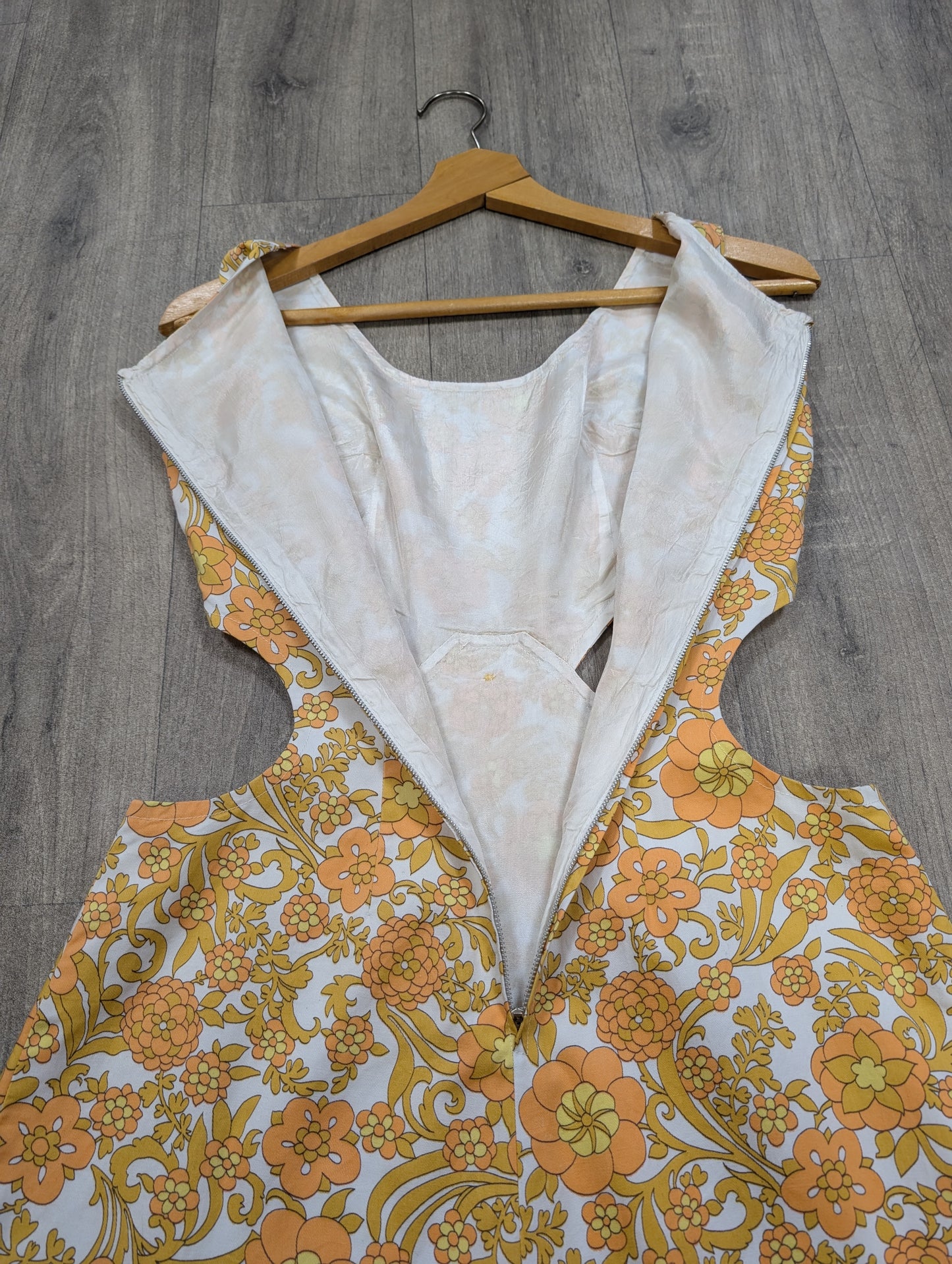 1960s cut out floral mini dress - S/10