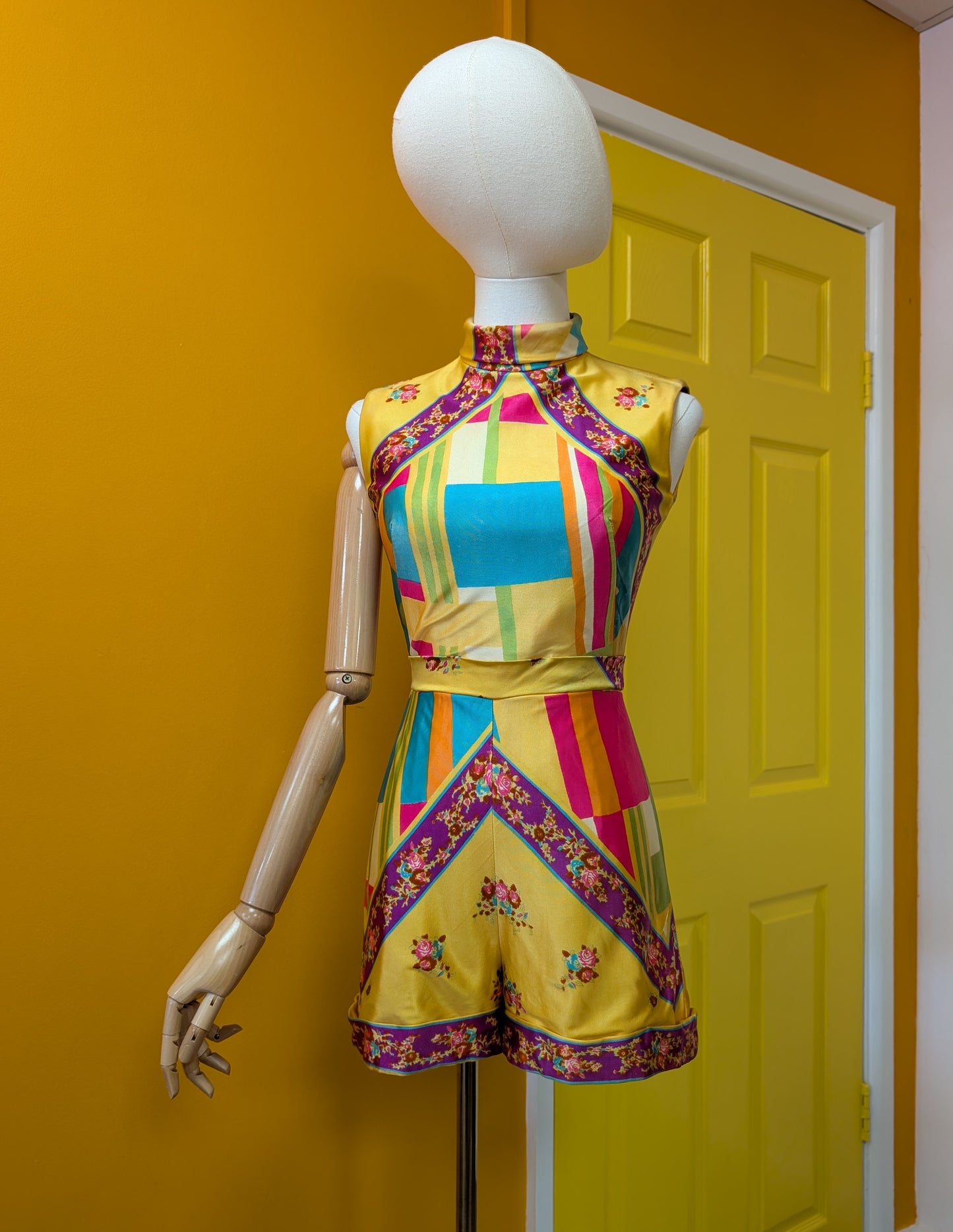60s/70s psychedelic playsuit -XS/6