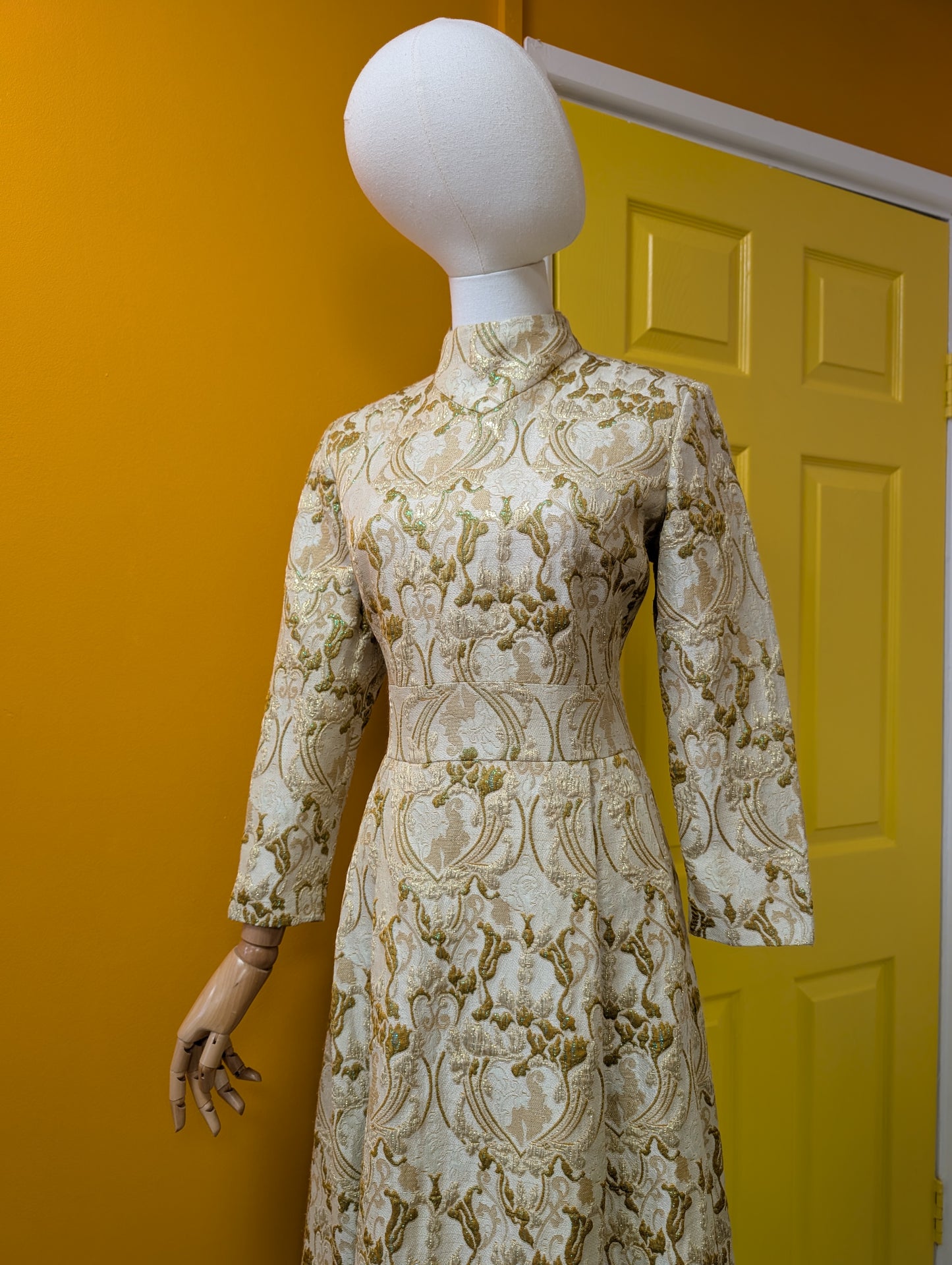 1960s Global gold brocade maxi dress - M/12