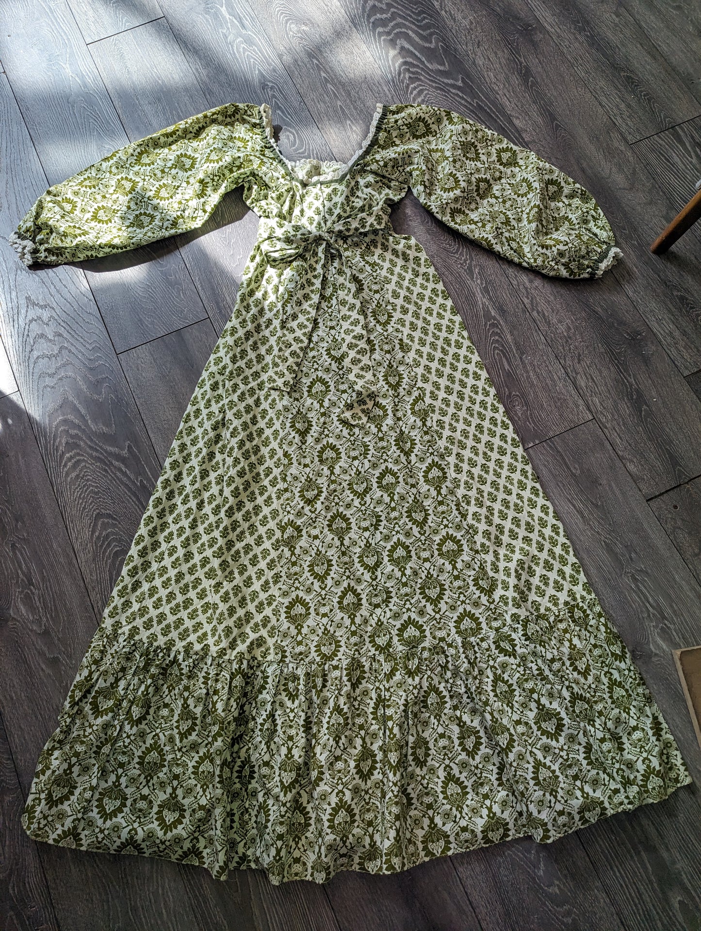 Rare 1970s Earlybird maxi dress - Size 8