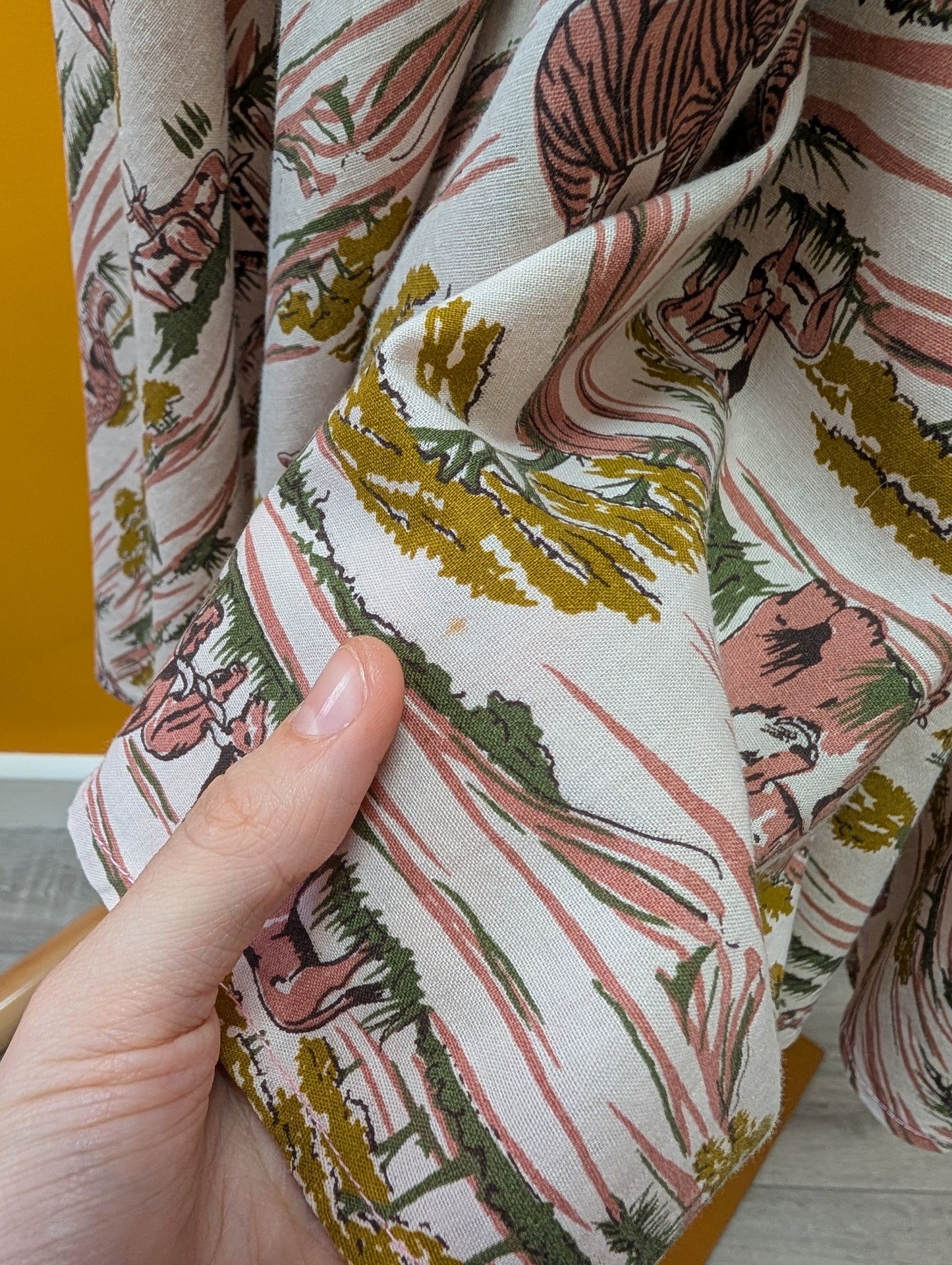 1970s safari animal novelty print wrap skirt - S