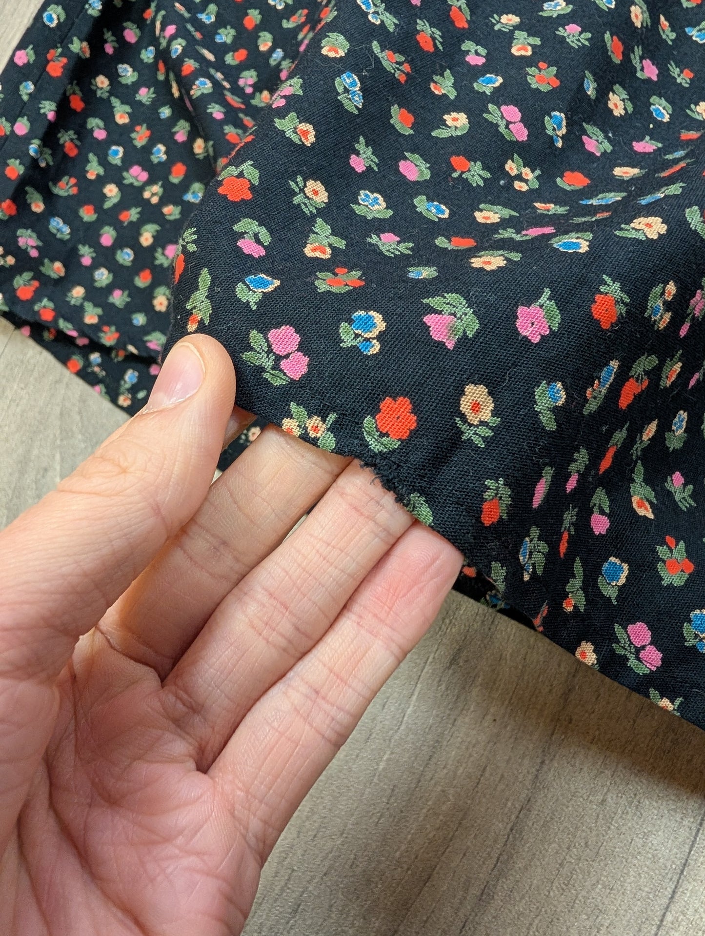 1970s Czarina black floral cotton skirt - S/M
