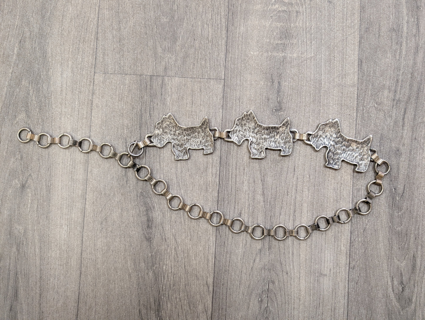 Silver metal Scottie dog belt